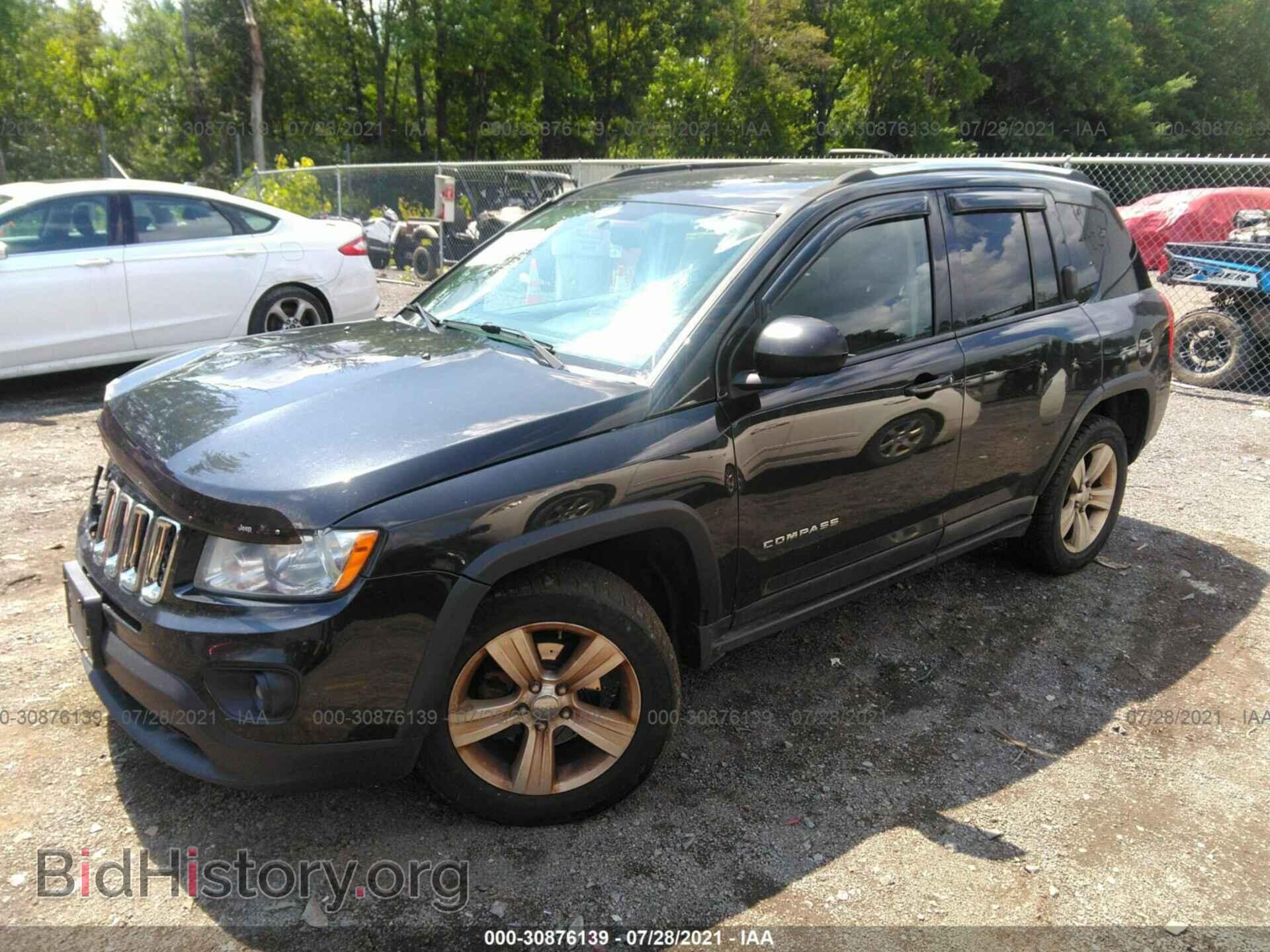 2011 JEEP COMPASS - VIN: 1J4NF1FB4BD135684 - Фото 2