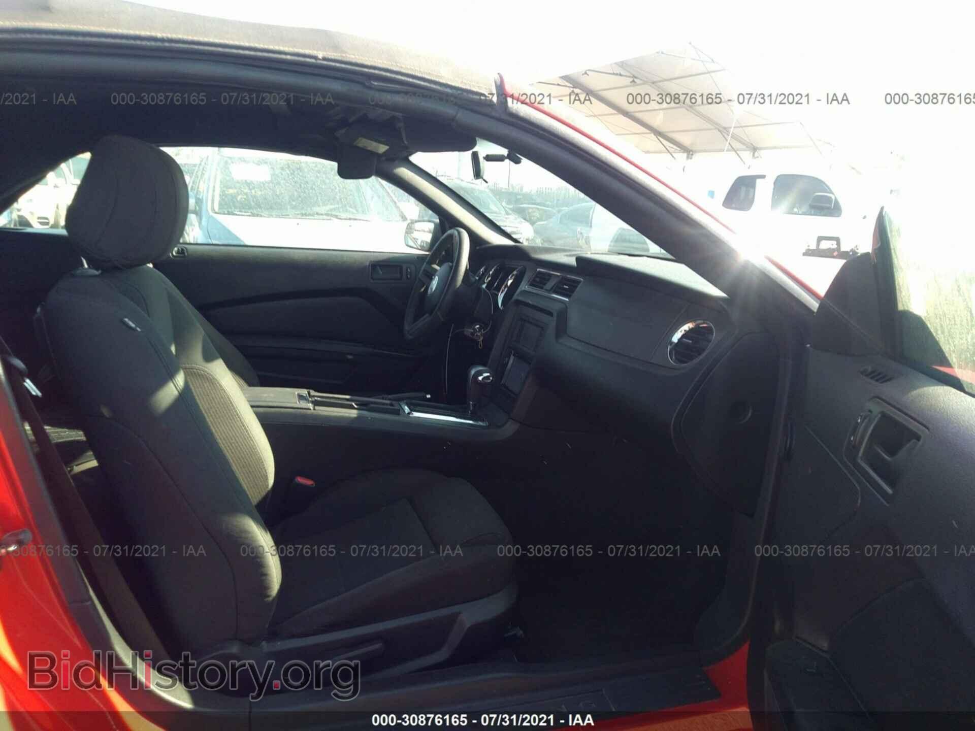2012 FORD MUSTANG - VIN: 1ZVBP8EM1C5241133 - Фото 5