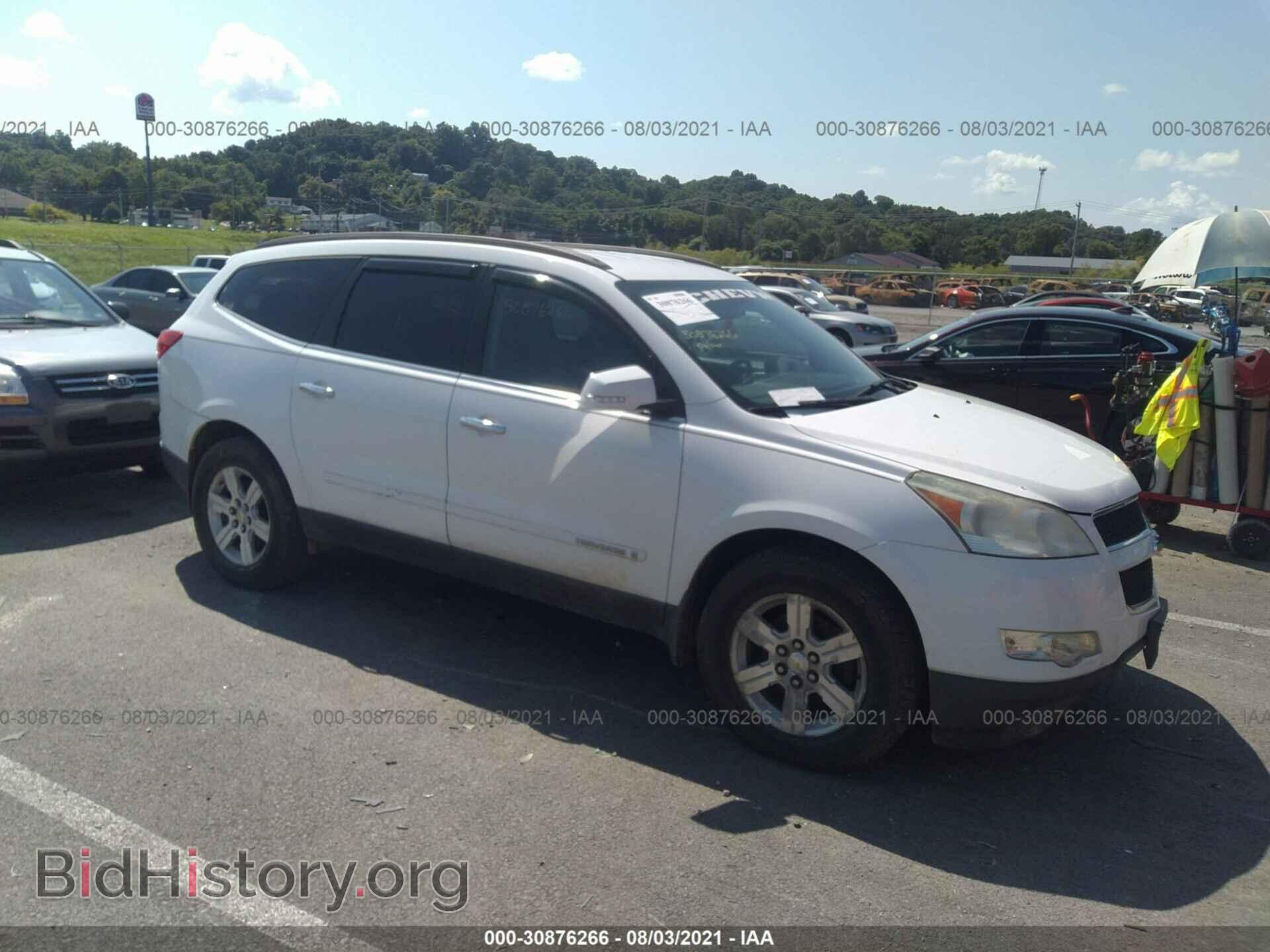 Photo 1GNEV23D99S127839 - CHEVROLET TRAVERSE 2009
