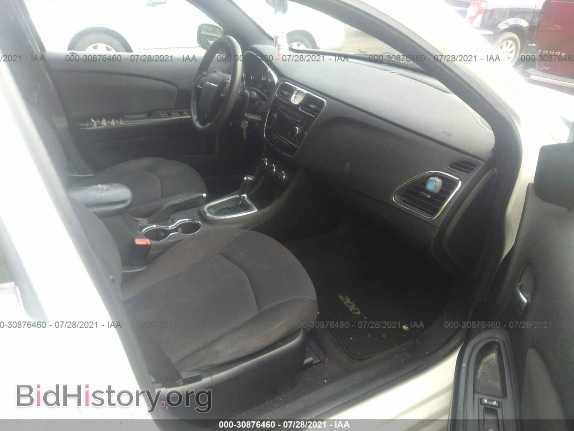 2012 CHRYSLER 200 - VIN: 1C3CCBAB3CN197869 - Фото 5