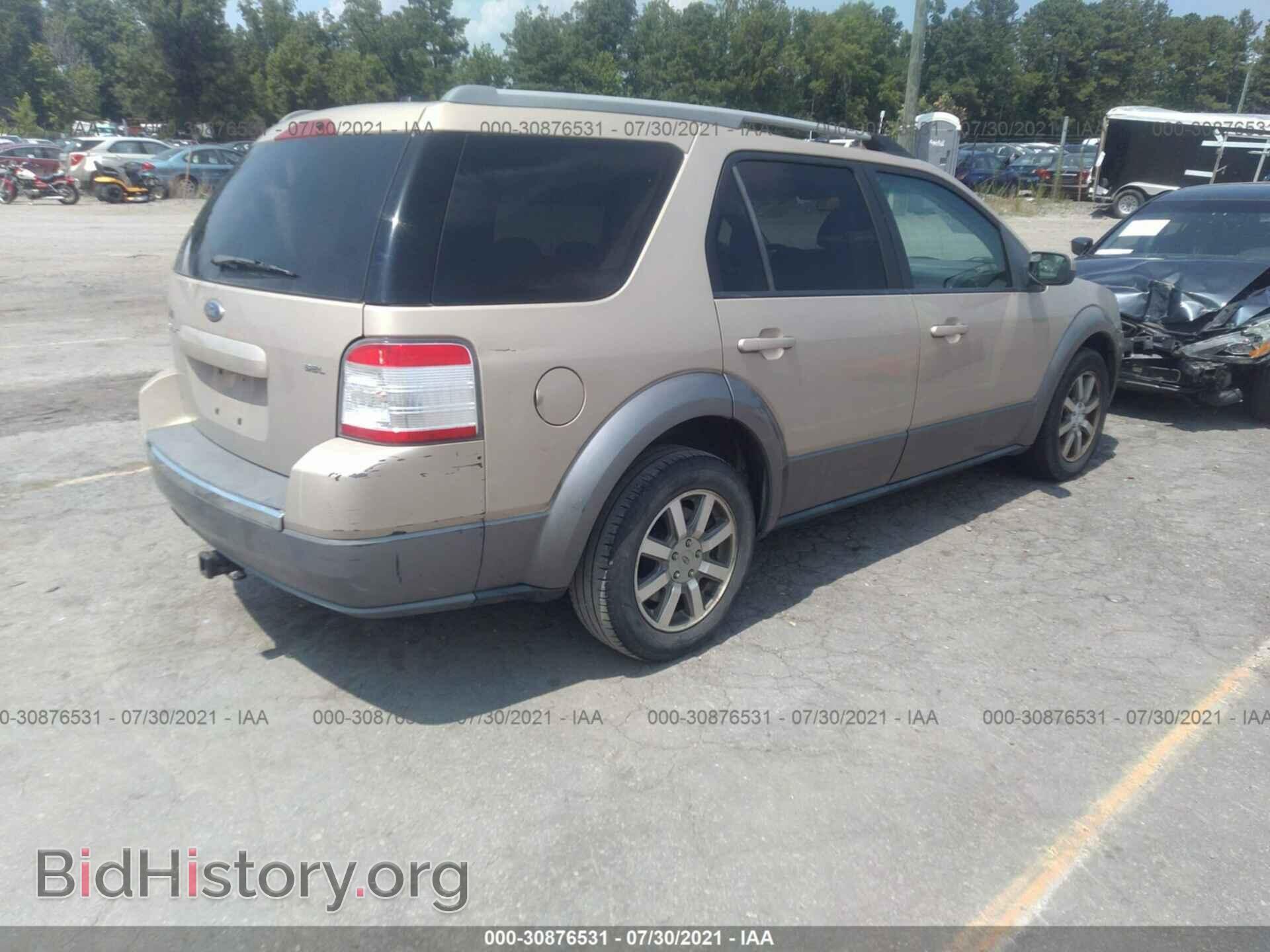 2008 FORD TAURUS X - VIN: 1FMDK02W48GA18321 - Фото 4