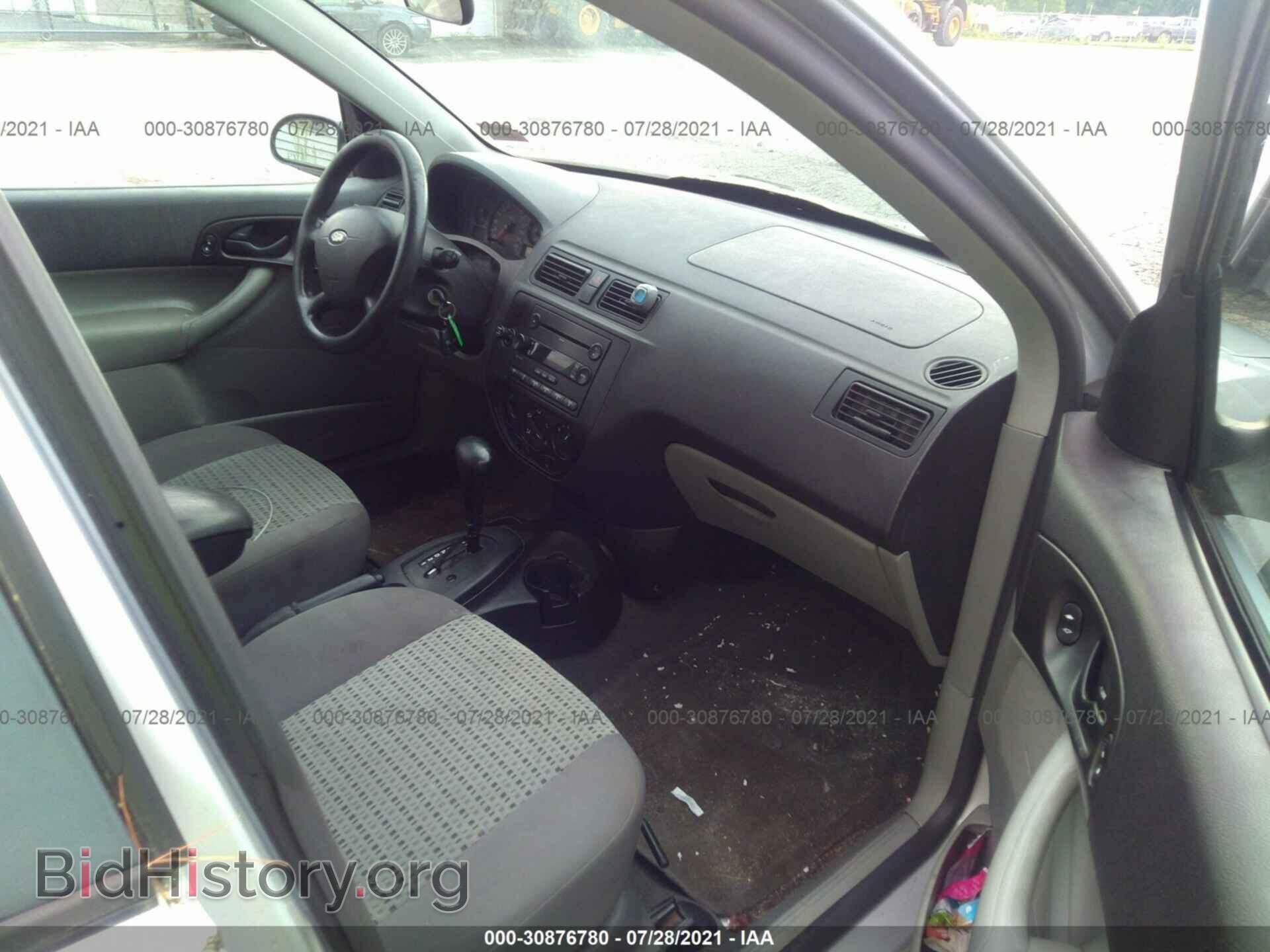 2006 FORD FOCUS - VIN: 1FAFP34N76W206652 - Фото 5