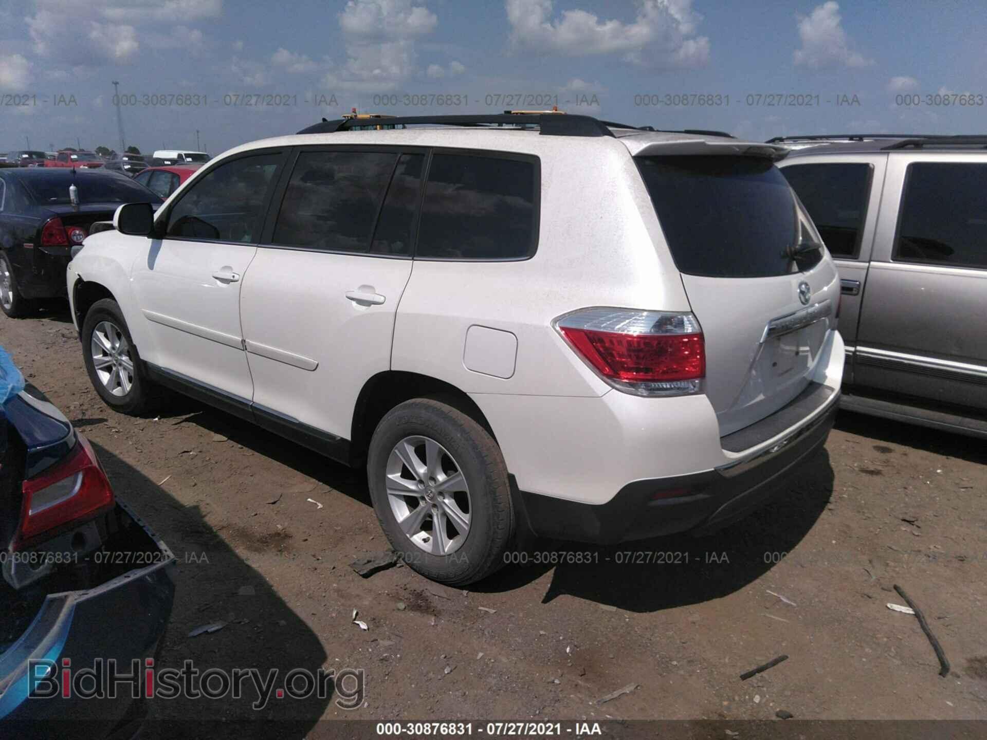 2012 TOYOTA HIGHLANDER - VIN: 5TDZA3EH5CS022081 - Фото 3