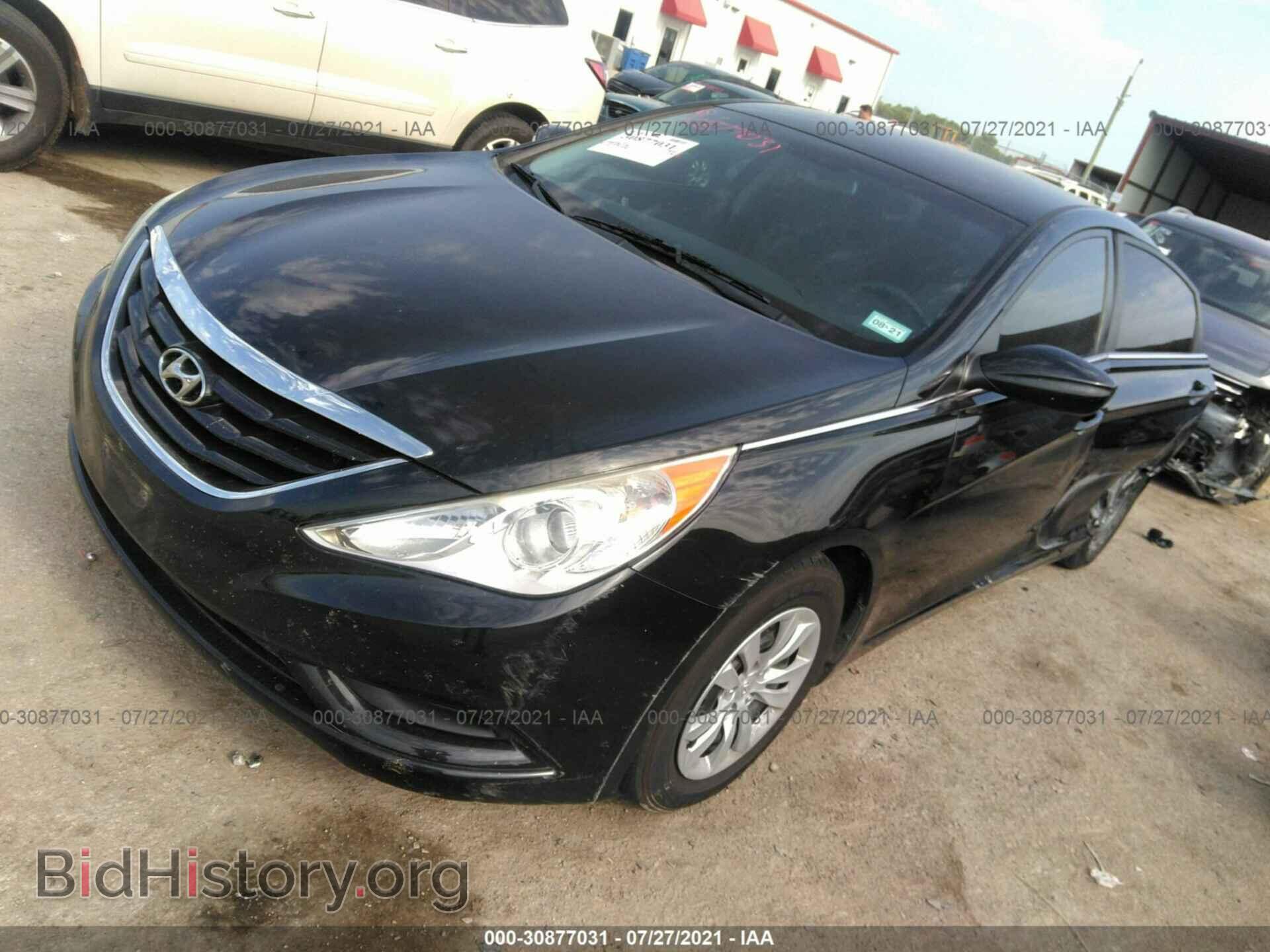 2013 HYUNDAI SONATA - VIN: 5NPEB4AC9DH559247 - Фото 2