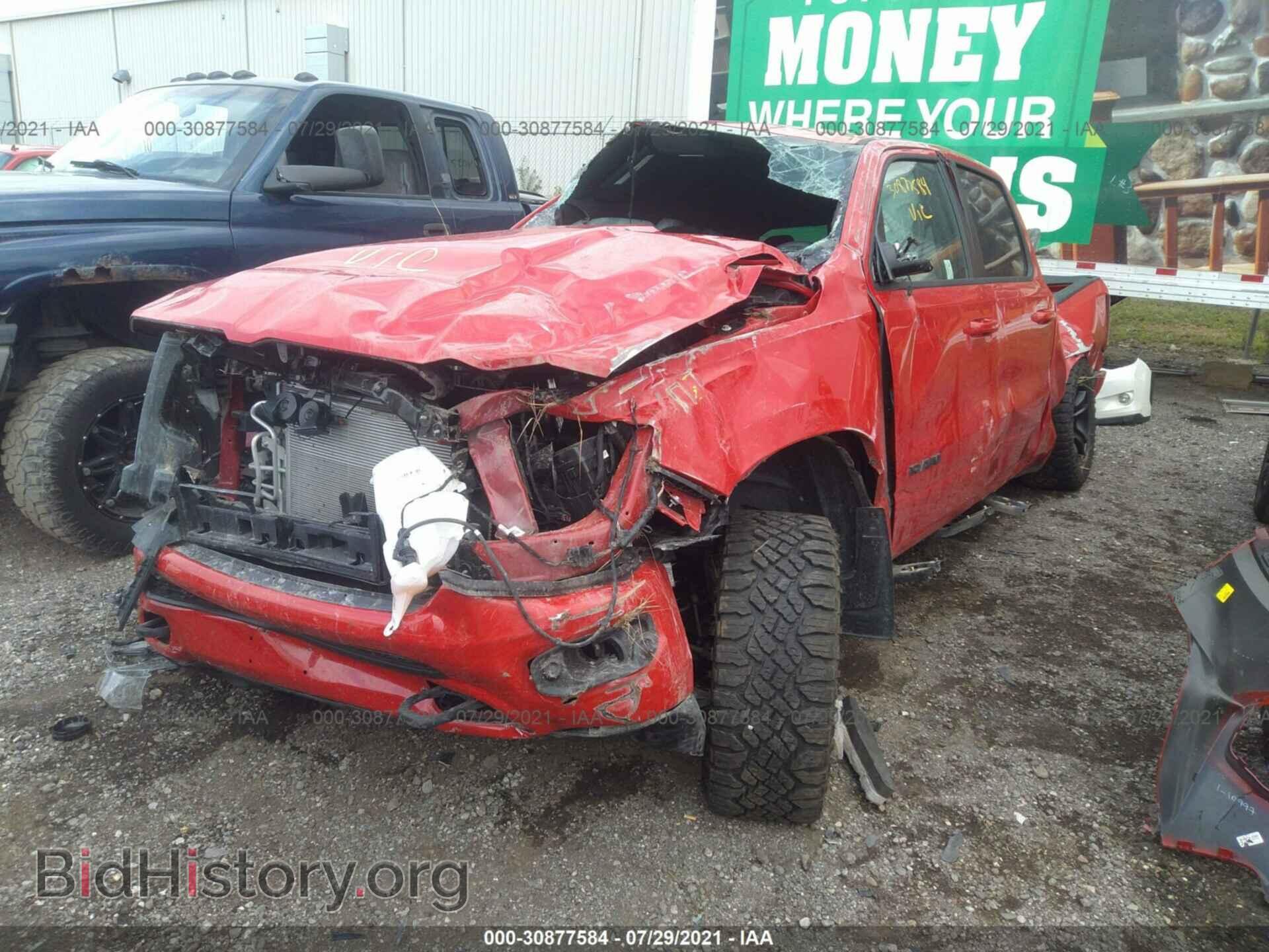 2021 RAM 1500 - VIN: 1C6SRFMT3MN577174 - Фото 2