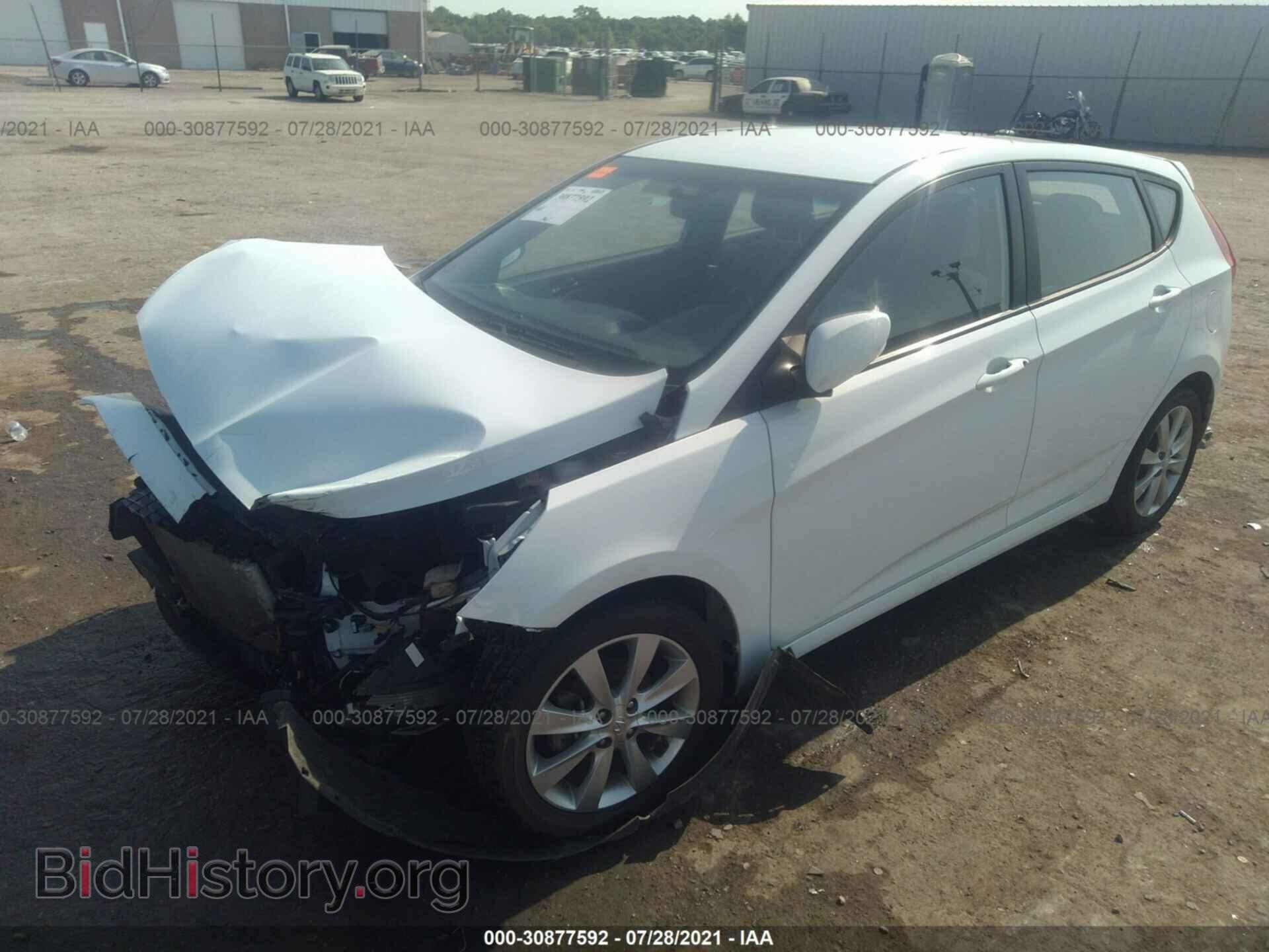 2014 HYUNDAI ACCENT - VIN: KMHCU5AE2EU150258 - Фото 2