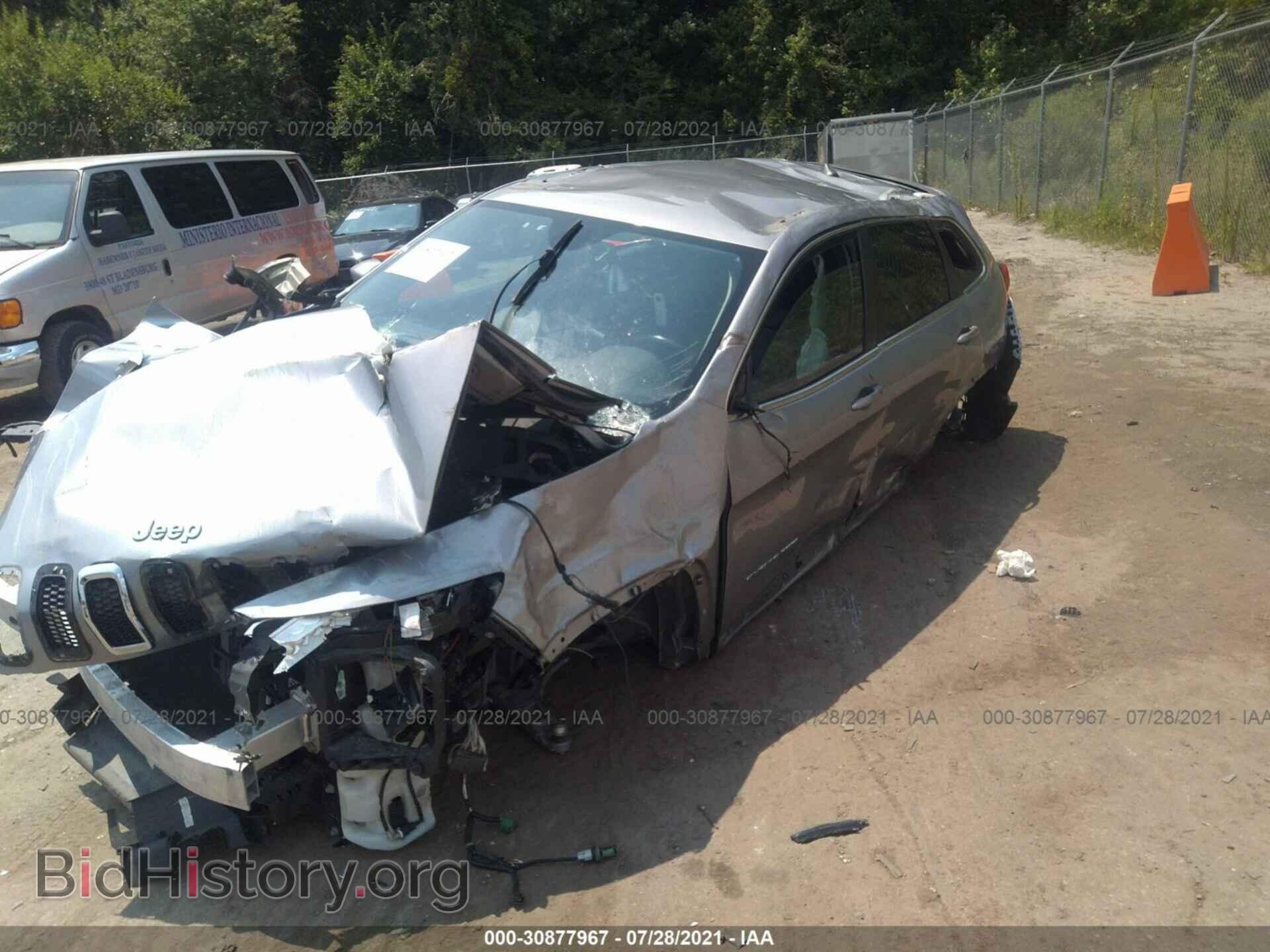 2016 JEEP CHEROKEE - VIN: 1C4PJMDBXGW250643 - Фото 2
