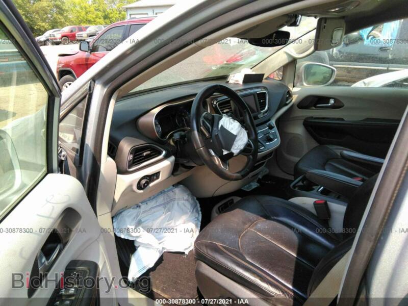 2018 Chrysler PACIFICA (VIN 2C4RC1BG6JR277564) — photo 5 of 11