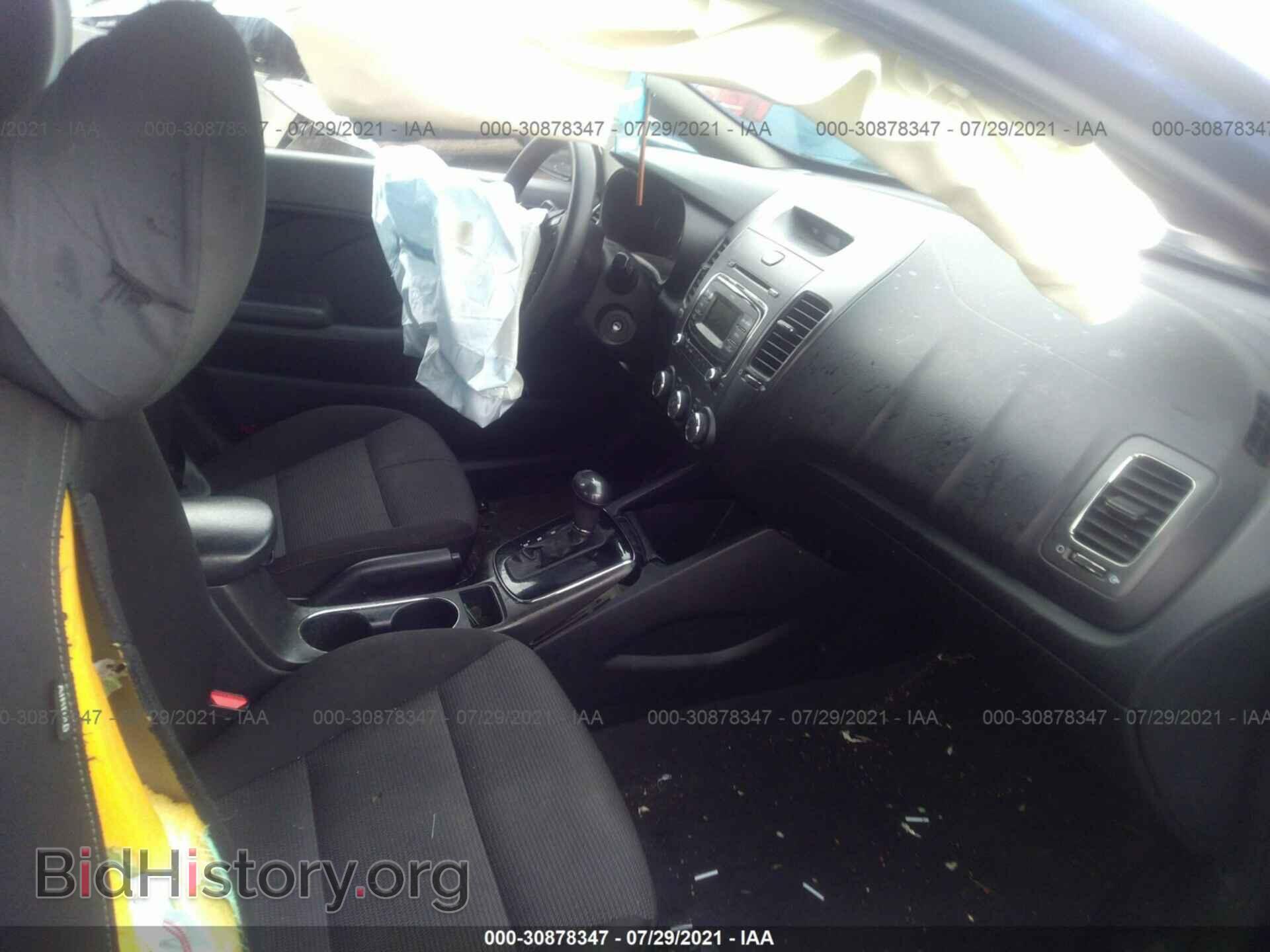2017 KIA FORTE - VIN: 3KPFK4A74HE059398 - Photo 5