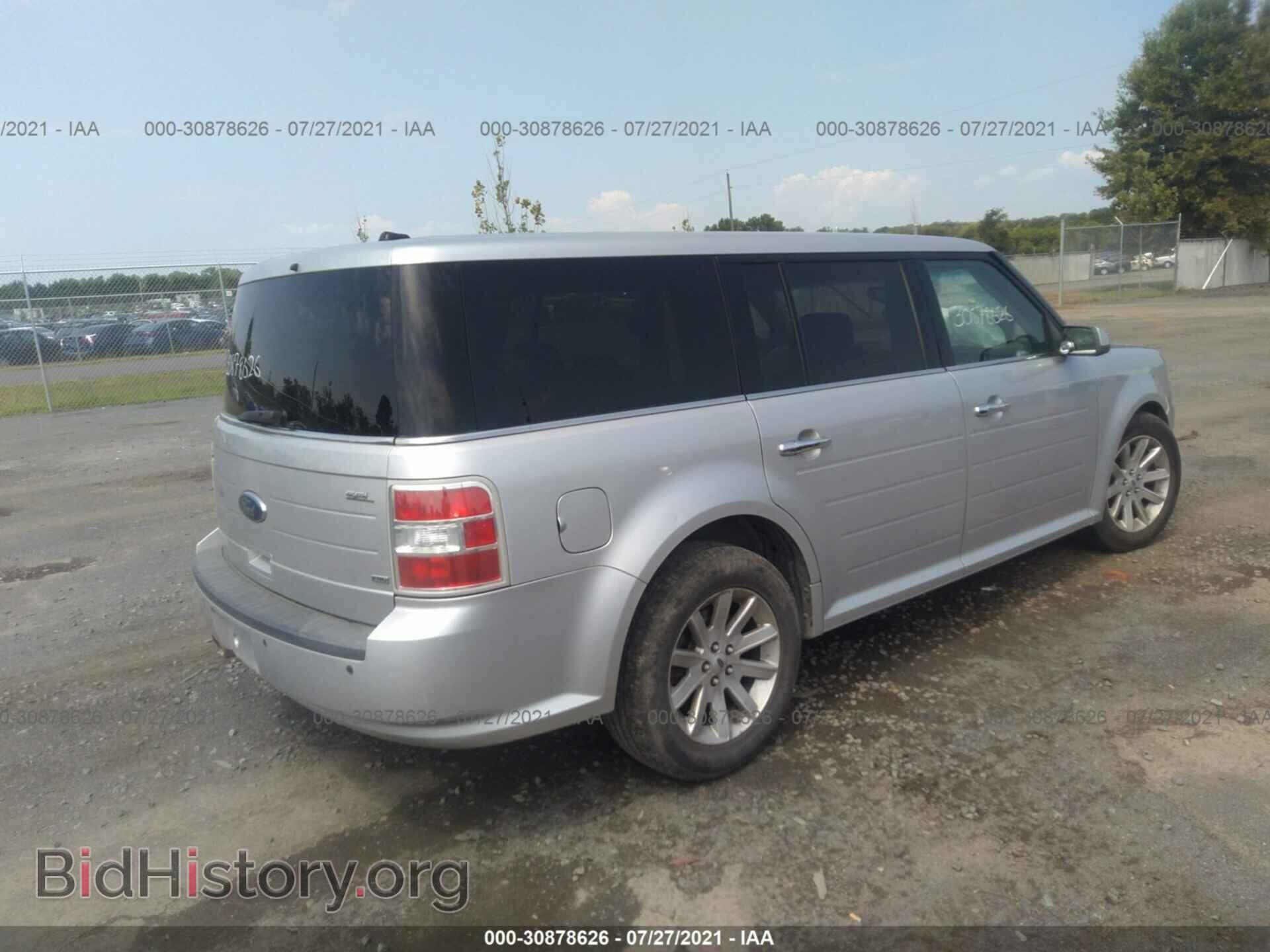 2009 FORD FLEX - VIN: 2FMEK62C69BB07992 - Фото 4