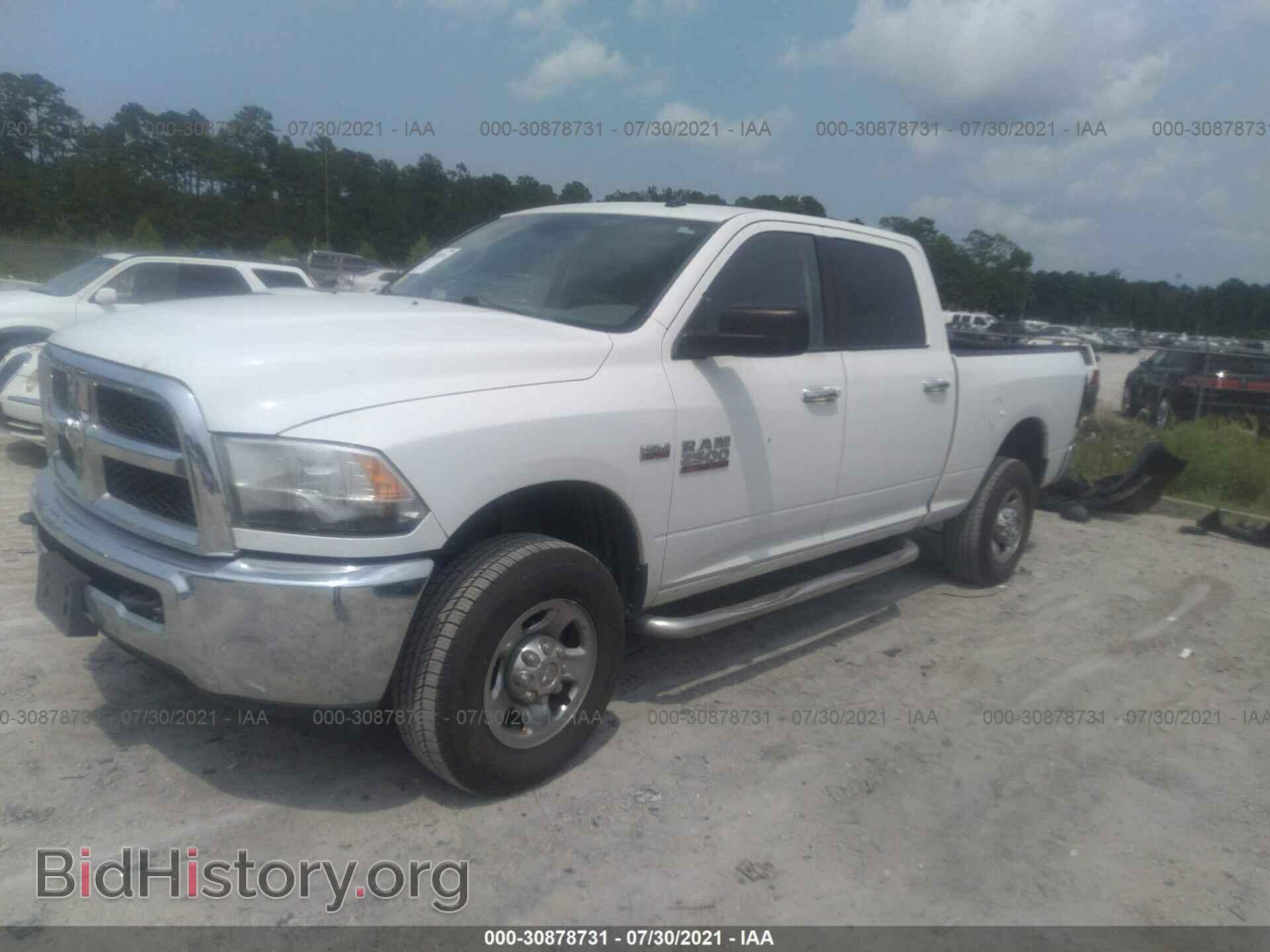 2013 RAM 2500 - VIN: 3C6TR5DTXDG529484 - Фото 2