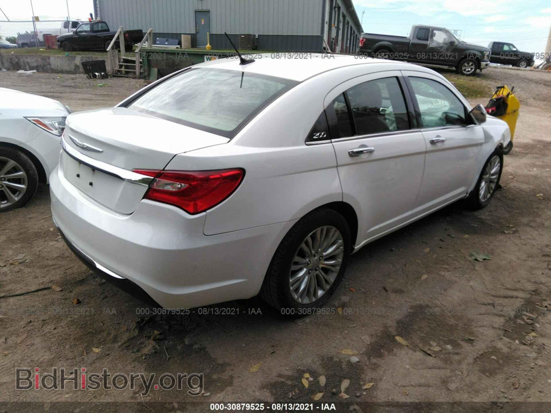 2012 CHRYSLER 200 - VIN: 1C3CCBCG4CN250412 - Photo 4