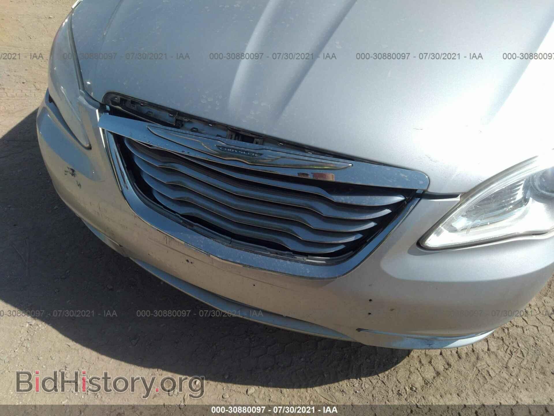2012 CHRYSLER 200 - VIN: 1C3CCBBG5CN228551 - Фото 6