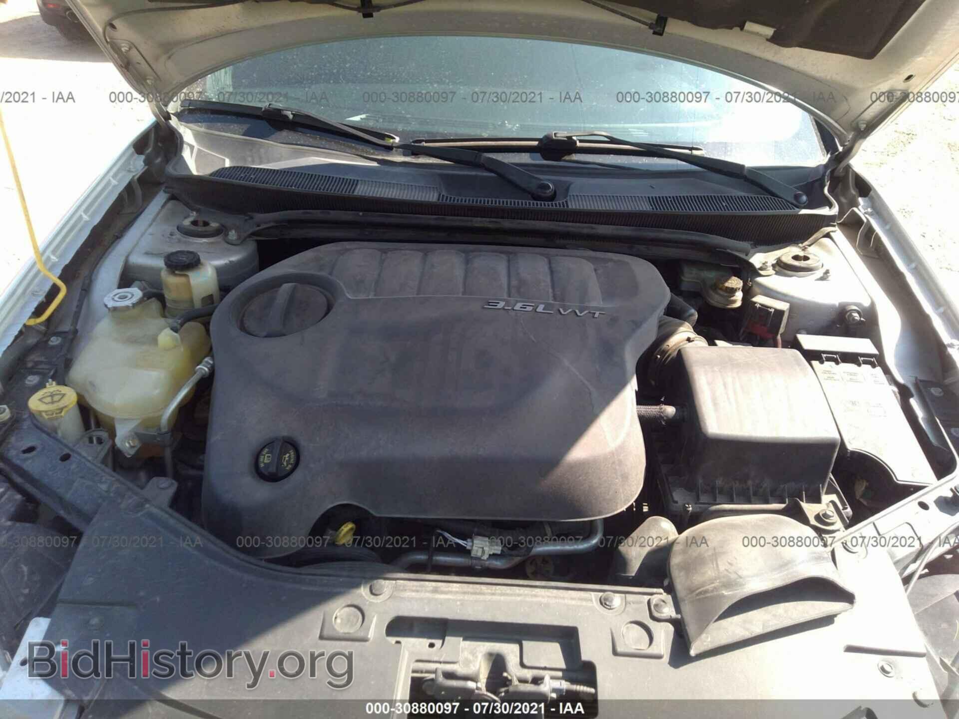 2012 CHRYSLER 200 - VIN: 1C3CCBBG5CN228551 - Фото 10