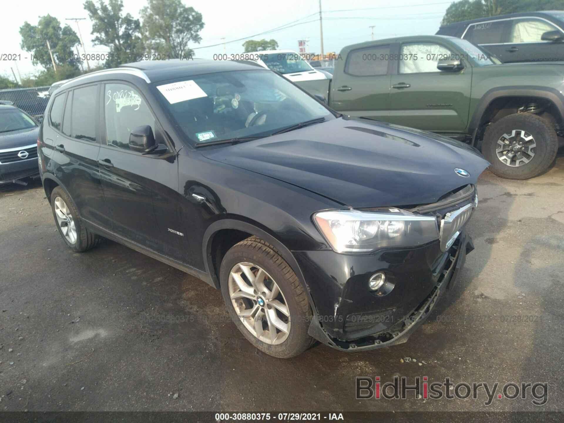 Photo 5UXWX9C58H0T07136 - BMW X3 2017