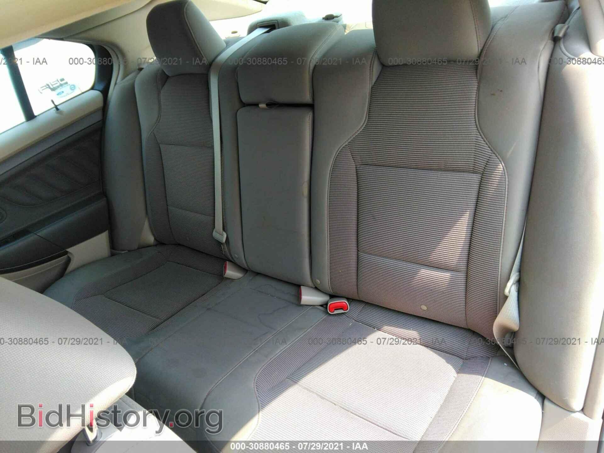 2011 FORD TAURUS - VIN: 1FAHP2EW0BG100638 - Фото 8