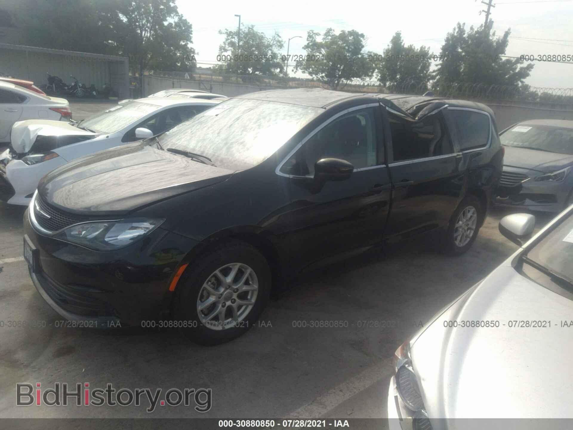 2017 CHRYSLER PACIFICA - VIN: 2C4RC1DG6HR623183 - Фото 2