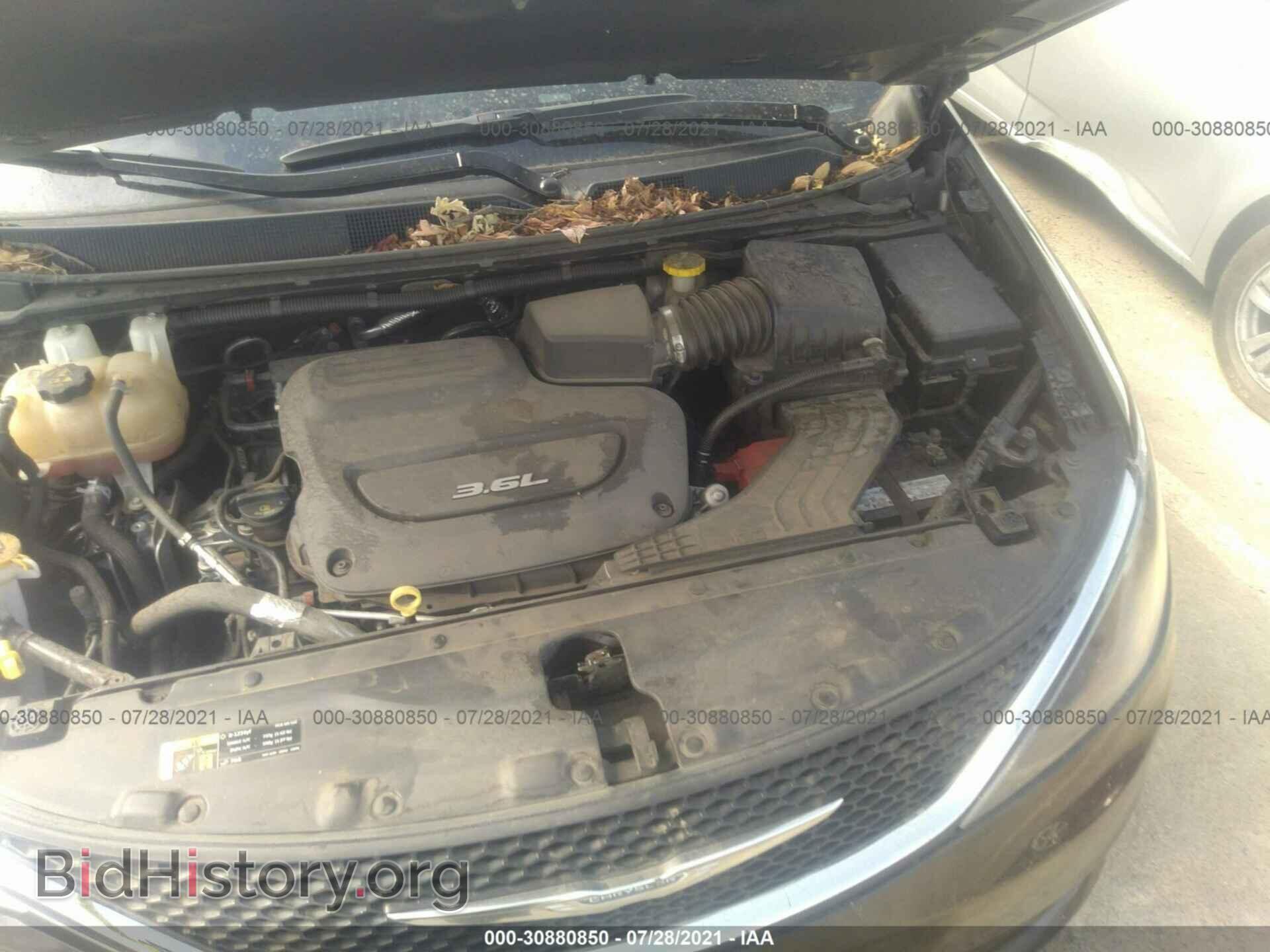 2017 CHRYSLER PACIFICA - VIN: 2C4RC1DG6HR623183 - Фото 10