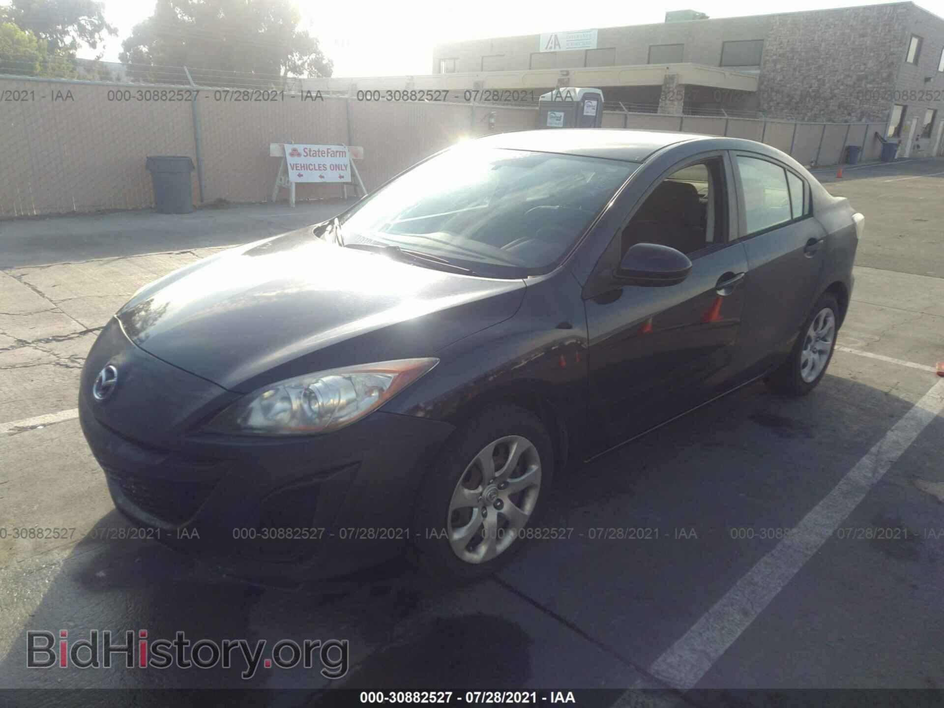 2011 MAZDA MAZDA3 - VIN: JM1BL1UG5B1409055 - Фото 2
