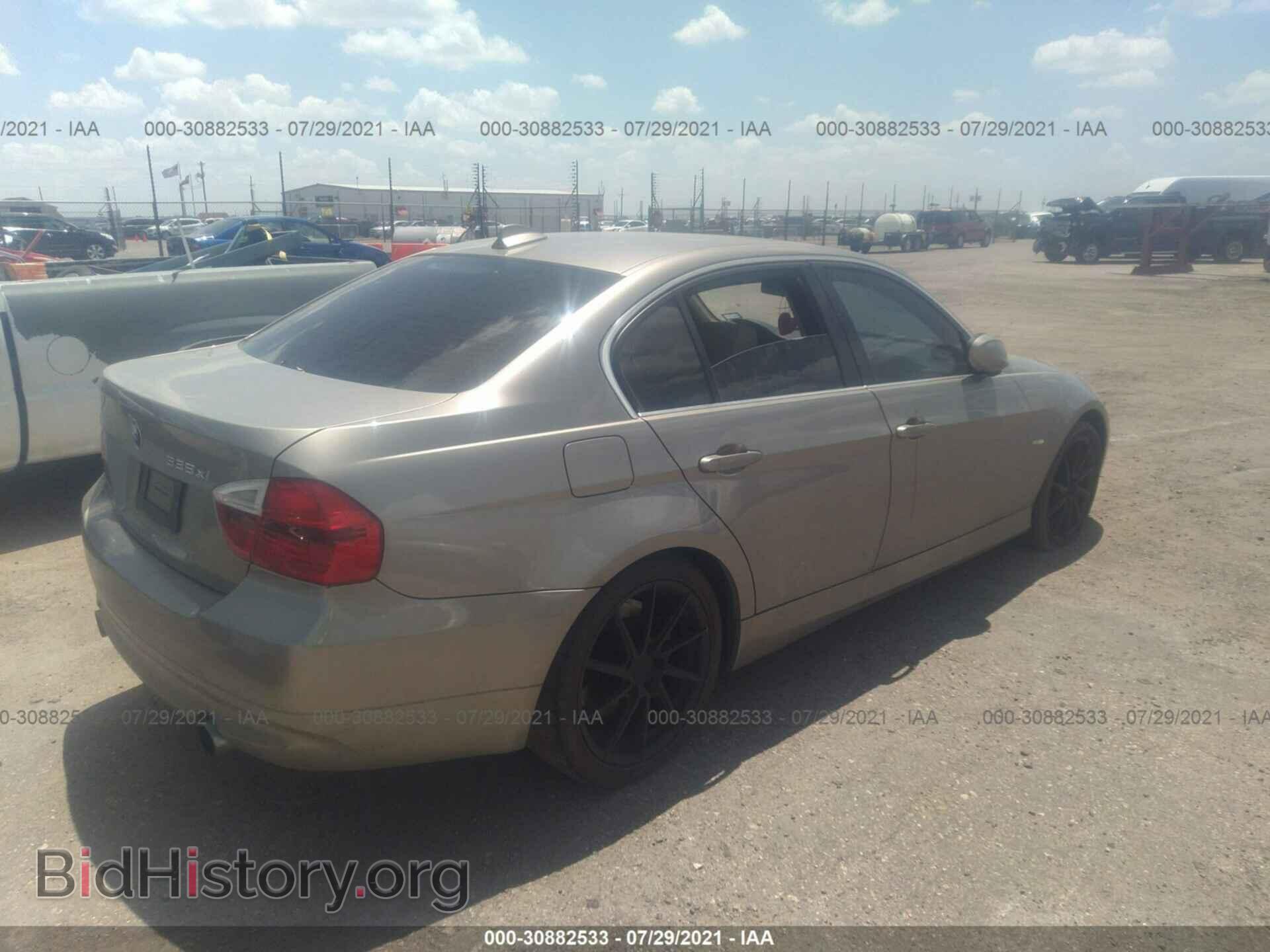 2008 BMW 3 SERIES - VIN: WBAVD53518A010635 - Фото 4