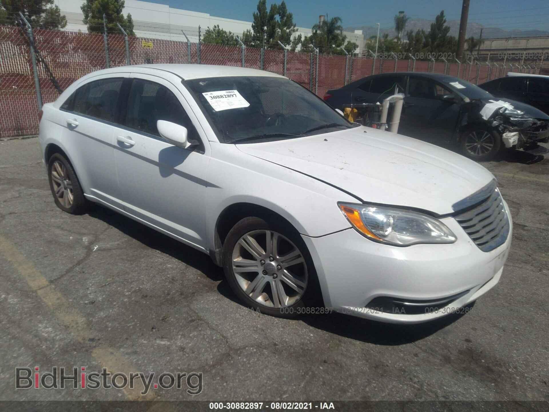 Фотография 1C3CCBBB1DN735095 - CHRYSLER 200 2013