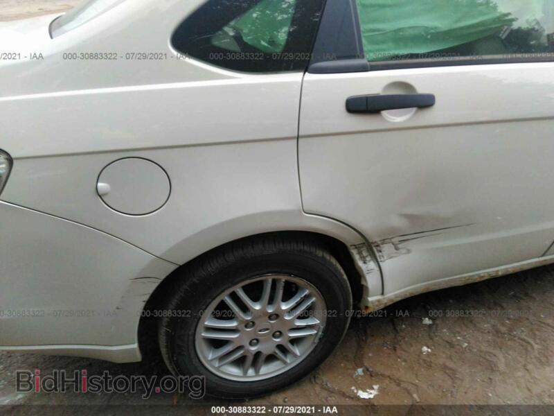 2011 Ford FOCUS (VIN 1FAHP3FNXBW200795) — фото 6 из 11