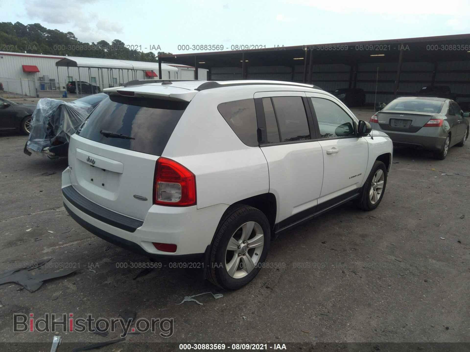 2012 JEEP COMPASS - VIN: 1C4NJDEB2CD659232 - Фото 4