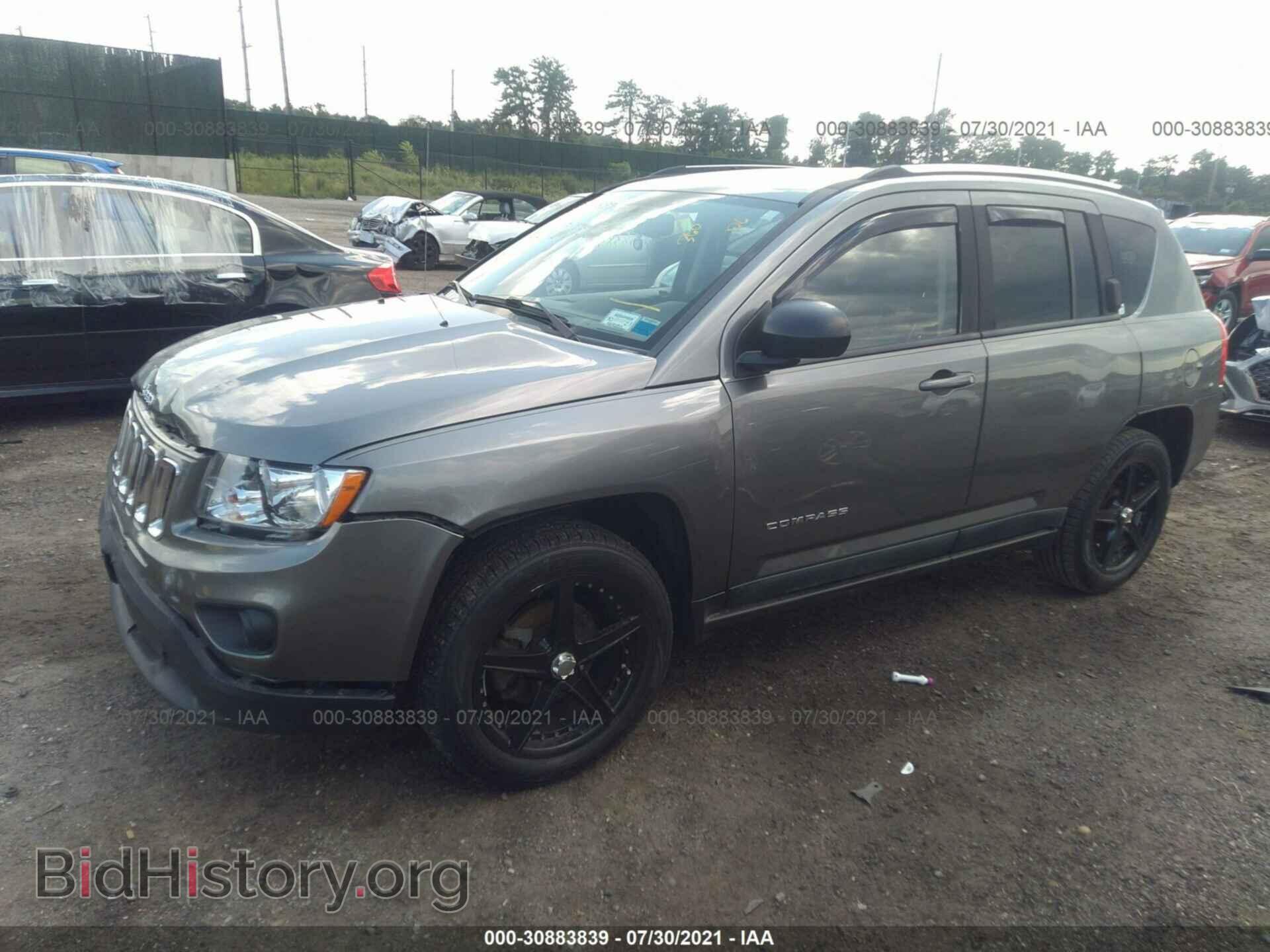 2011 JEEP COMPASS - VIN: 1J4NF1FB2BD280545 - Фото 2
