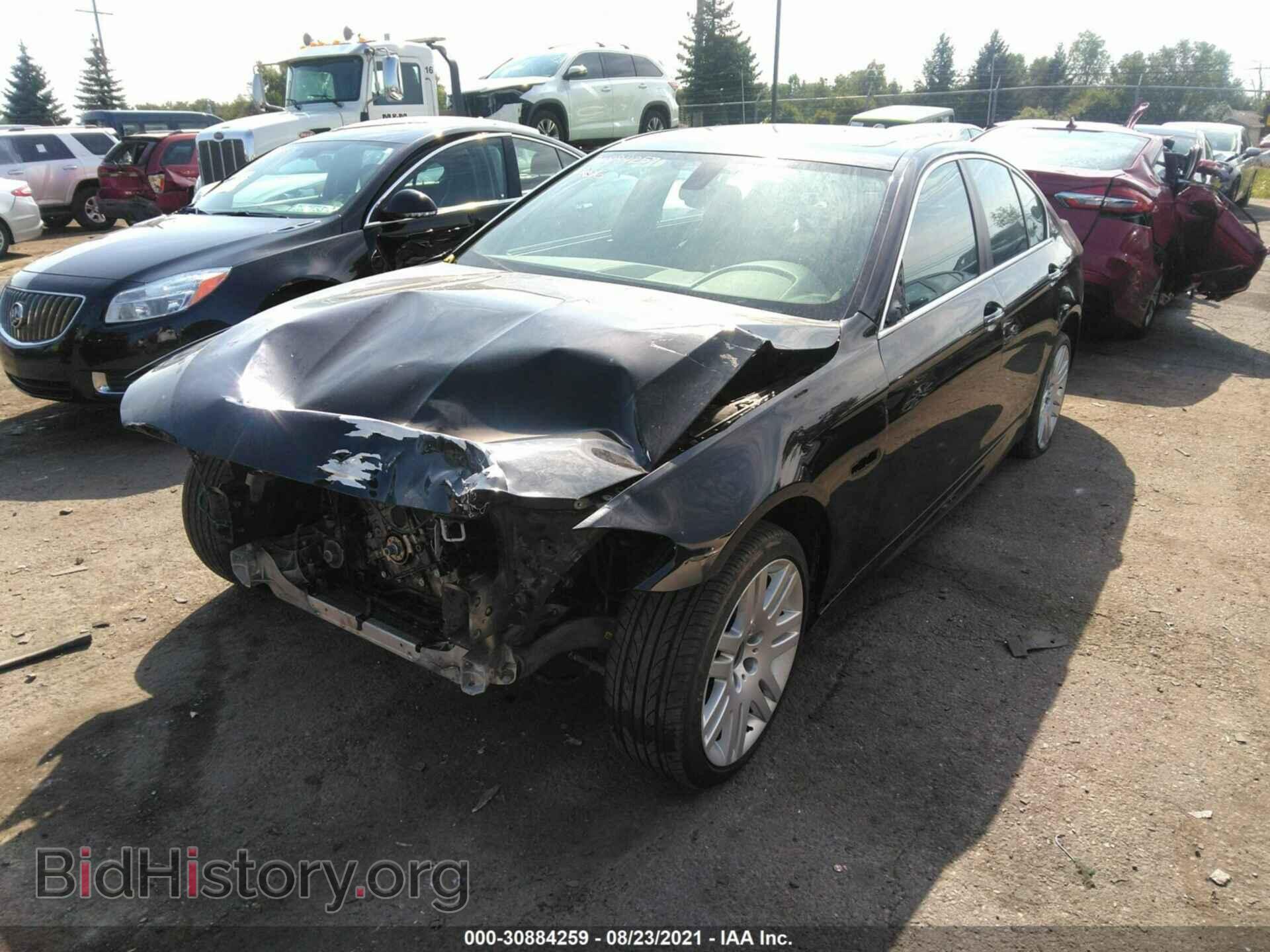 2014 BMW 5 SERIES - VIN: WBA5B3C52ED533375 - Фото 2