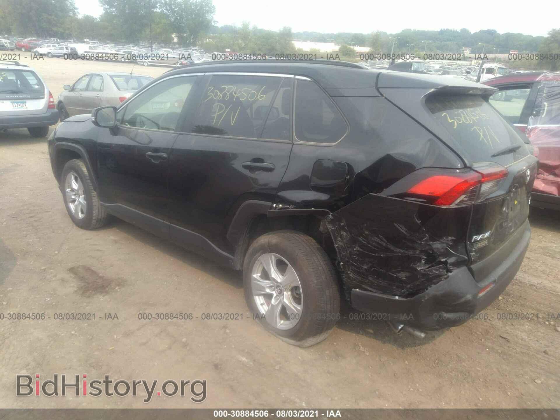 2019 TOYOTA RAV4 - VIN: JTMP1RFVXKJ008400 - Фото 3