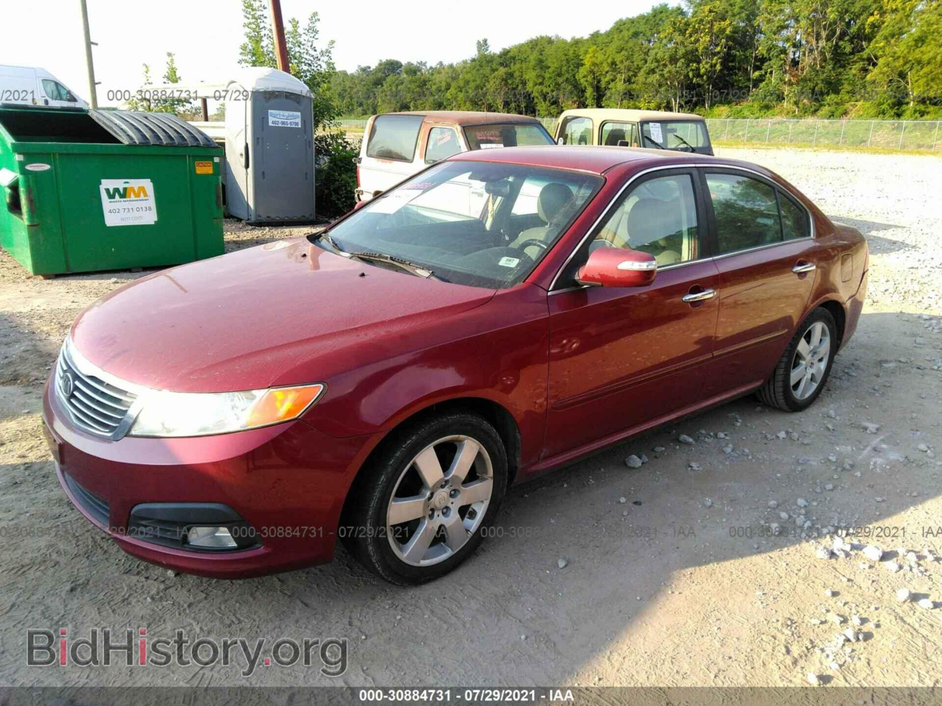 2009 KIA OPTIMA - VIN: KNAGE228295282931 - Фото 2