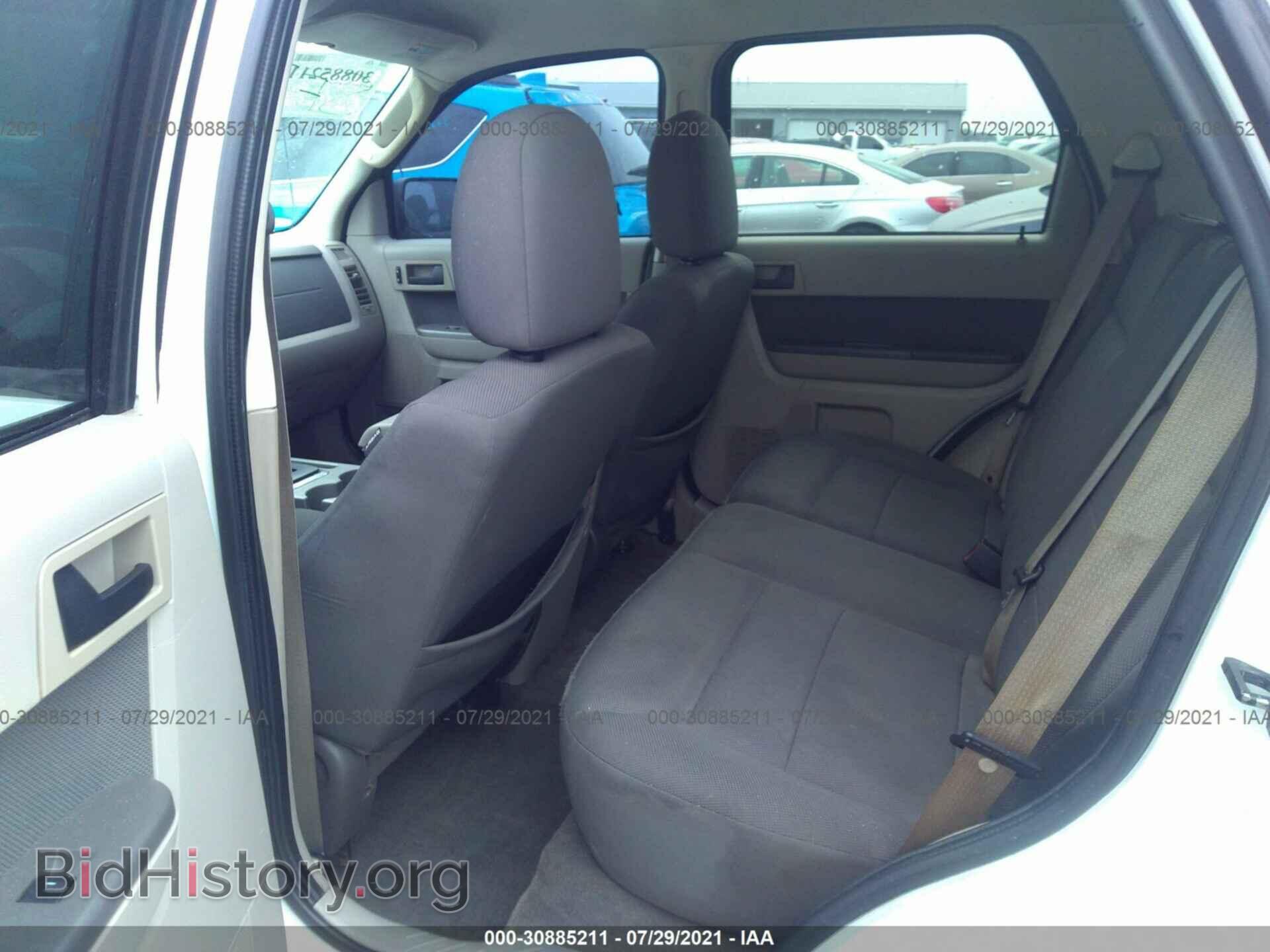 2009 FORD ESCAPE - VIN: 1FMCU93G29KA82017 - Фото 8