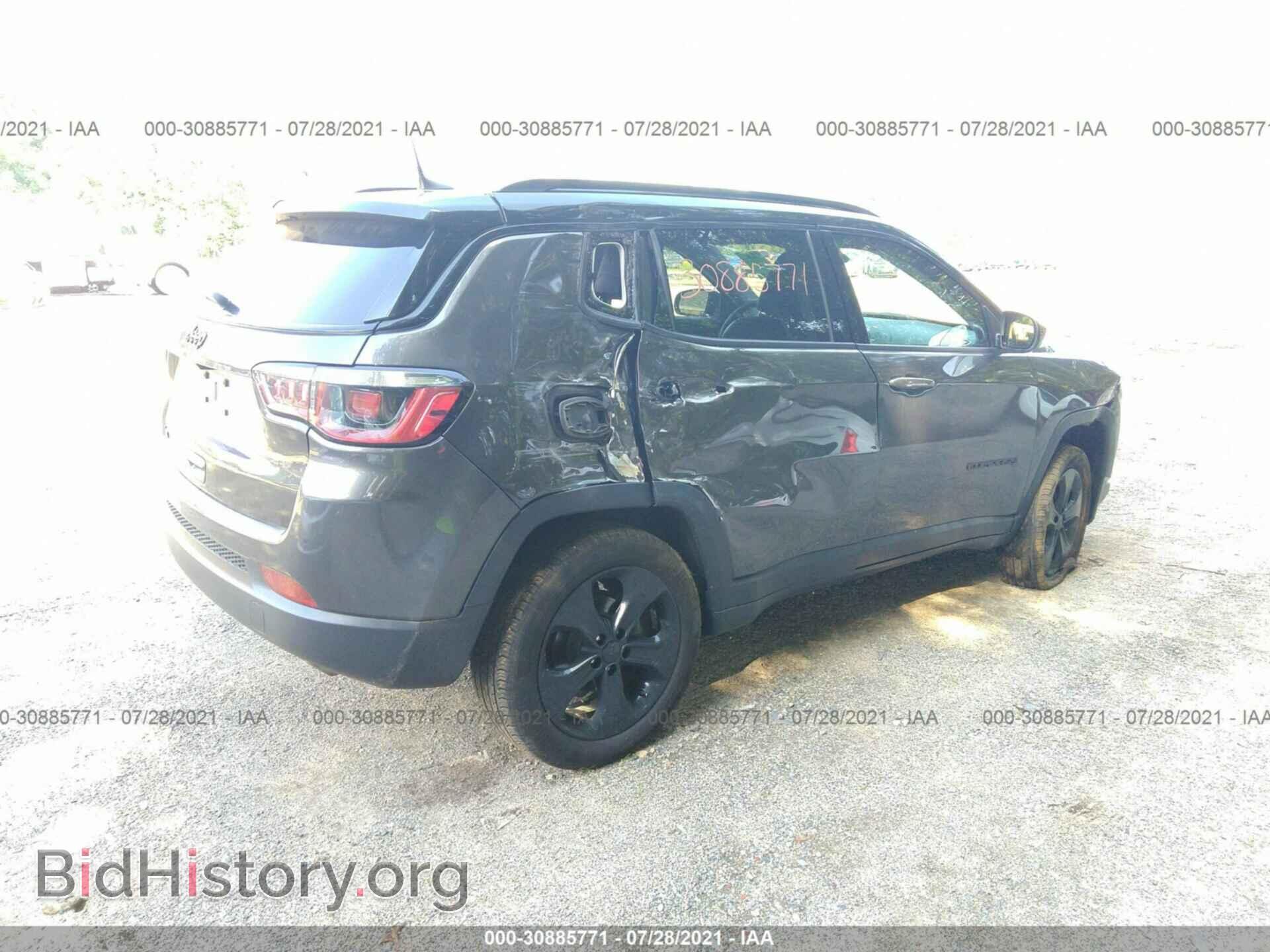 2019 JEEP COMPASS - VIN: 3C4NJDBB4KT653378 - Фото 4