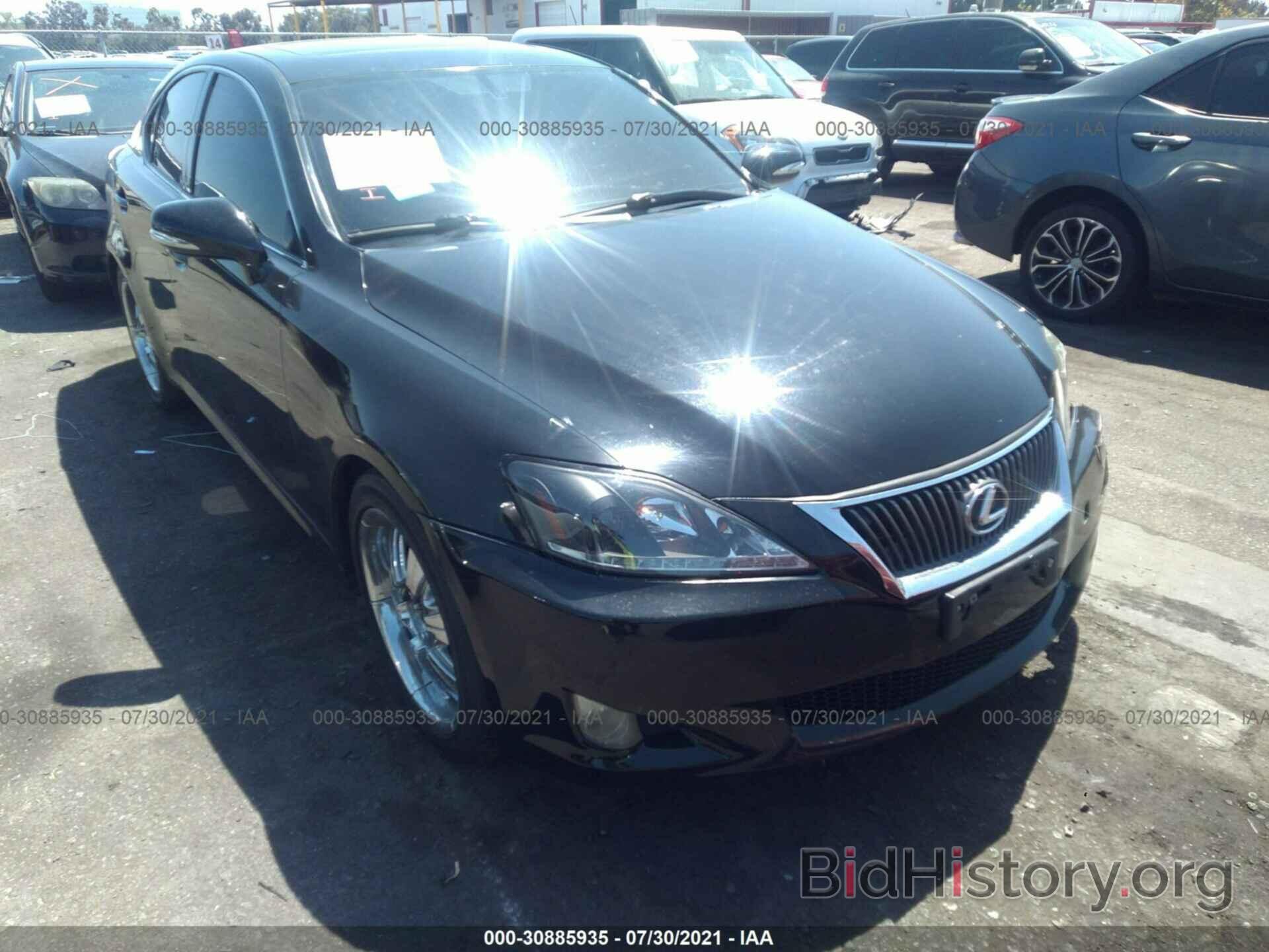 Photo JTHBF5C2XA5119050 - LEXUS IS 250 2010