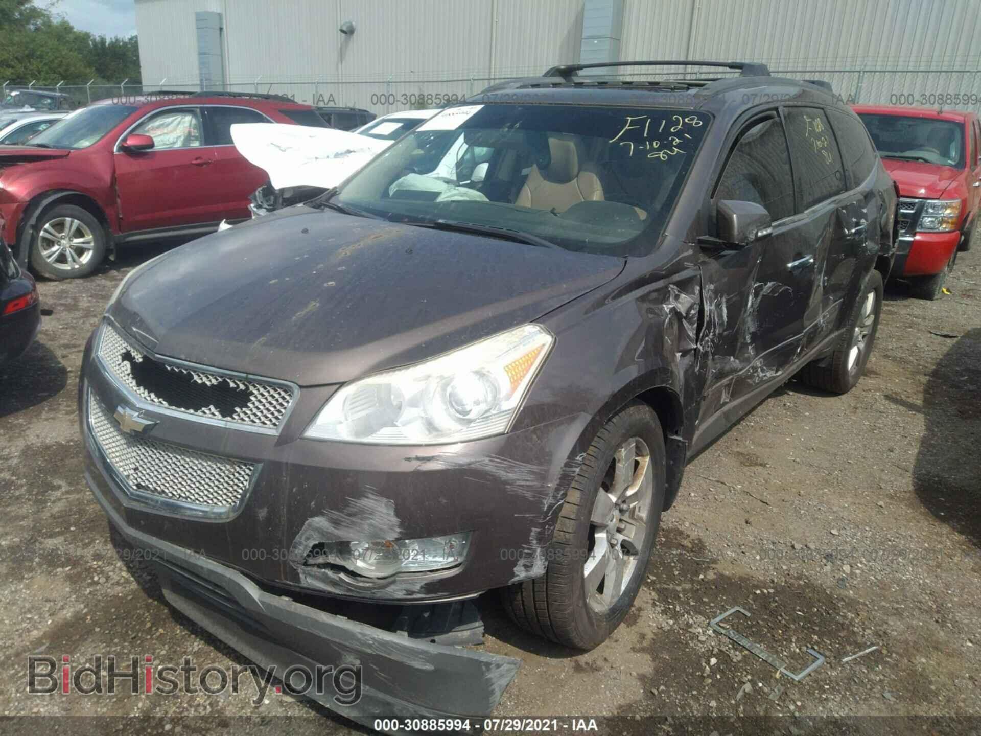 2009 CHEVROLET TRAVERSE - VIN: 1GNER33D89S138132 - Фото 2