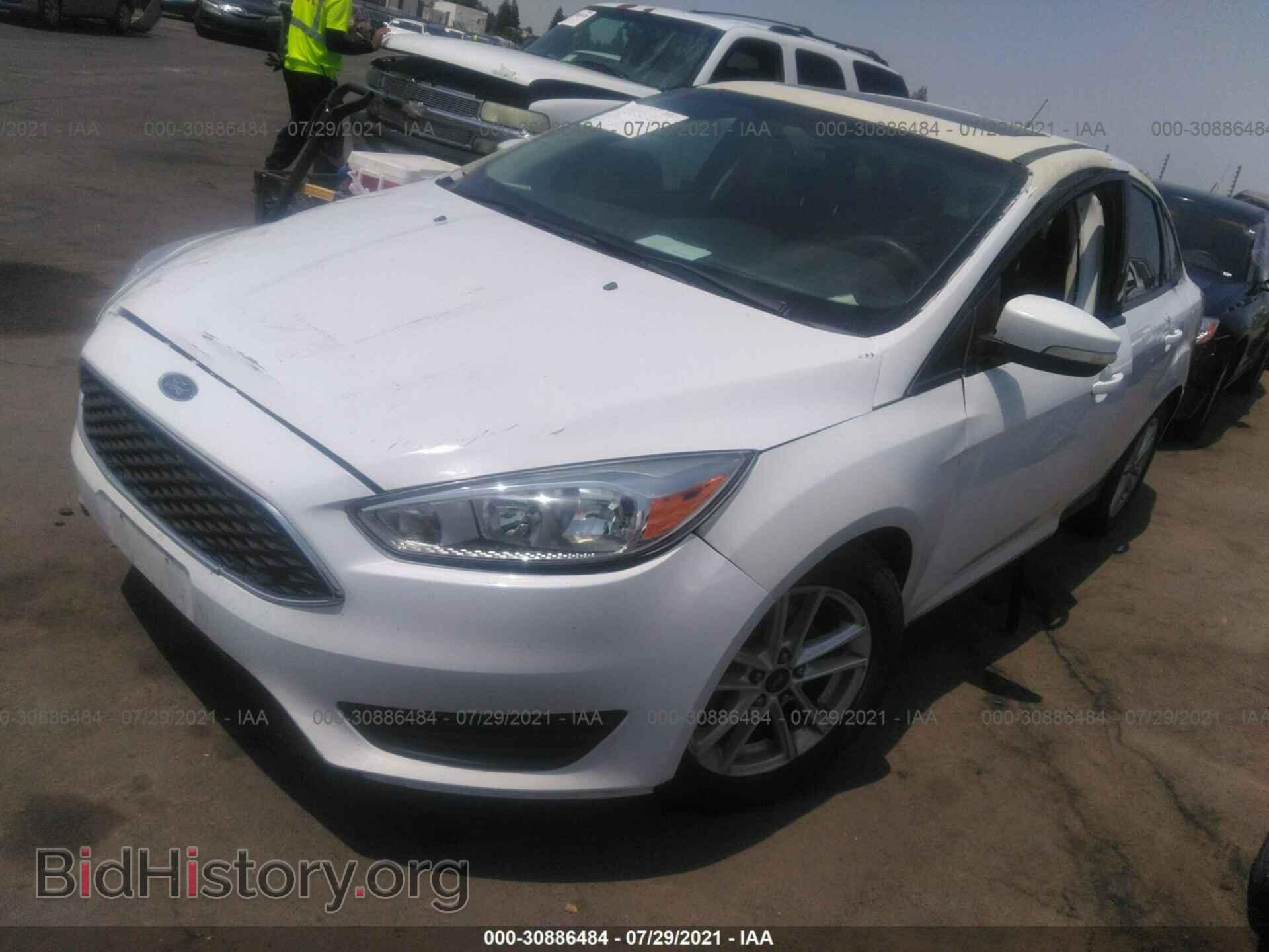2015 FORD FOCUS - VIN: 1FADP3F28FL335267 - Фото 2