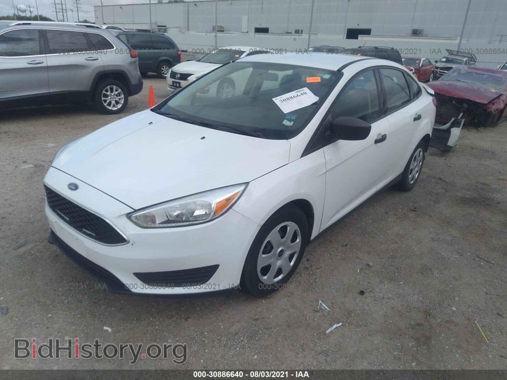 2017 FORD FOCUS - VIN: 1FADP3E20HL218500 - Фото 2
