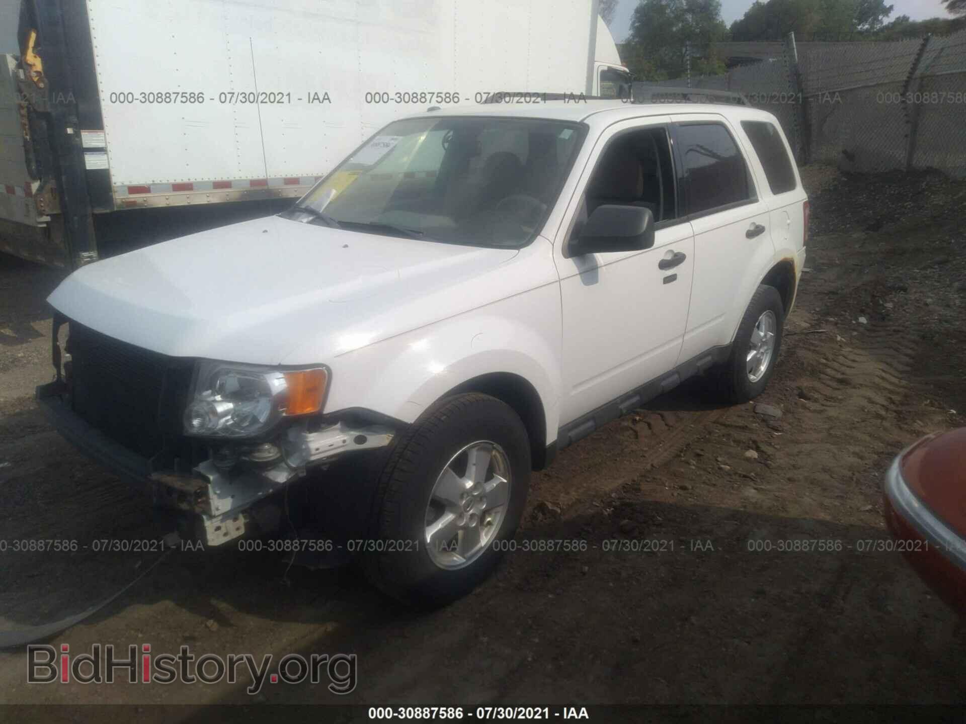 2012 FORD ESCAPE - VIN: 1FMCU9DG7CKB34523 - Фото 2