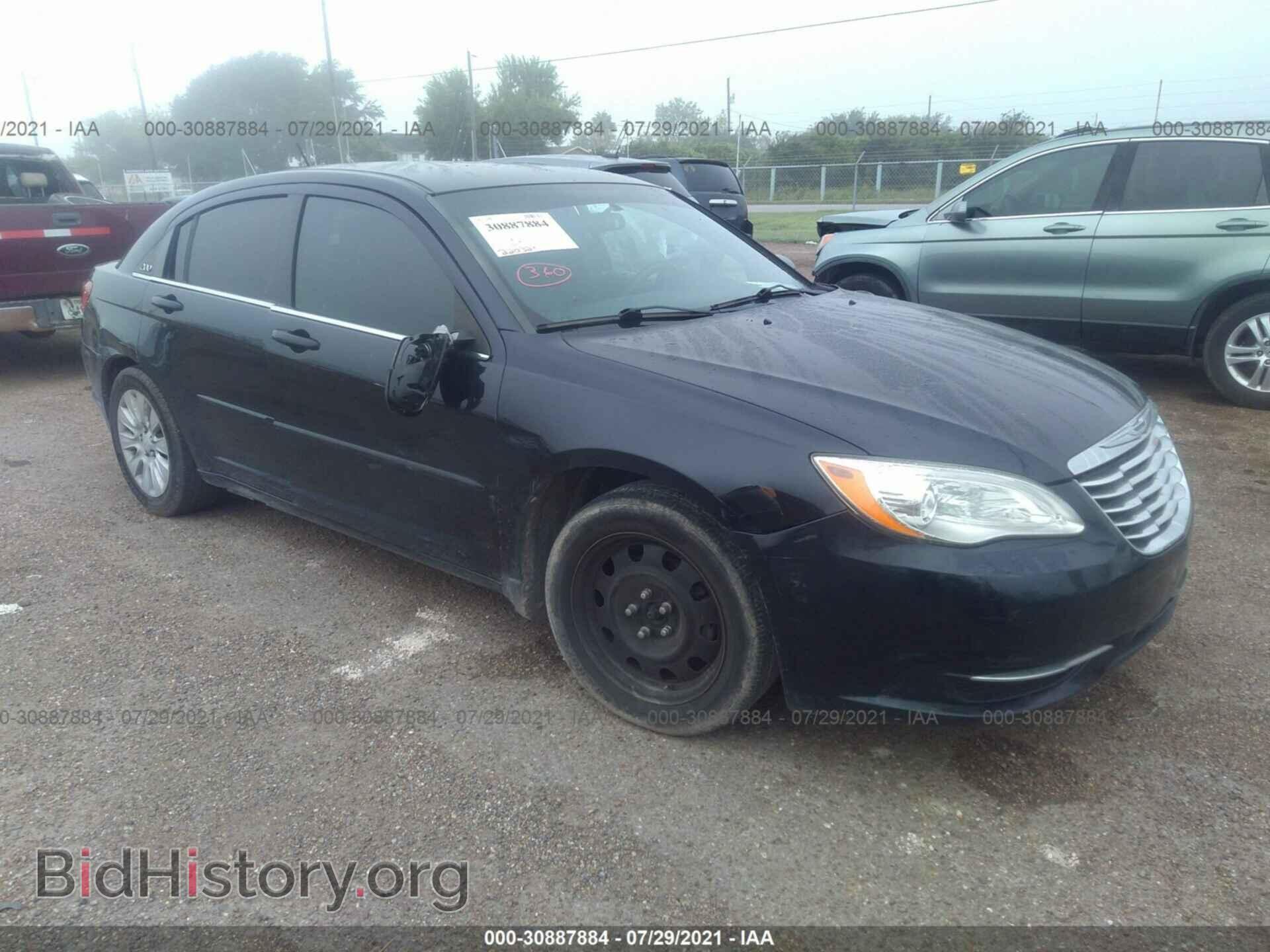 2011 CHRYSLER 200 - VIN: 1C3BC4FB0BN558490 - Фото 6