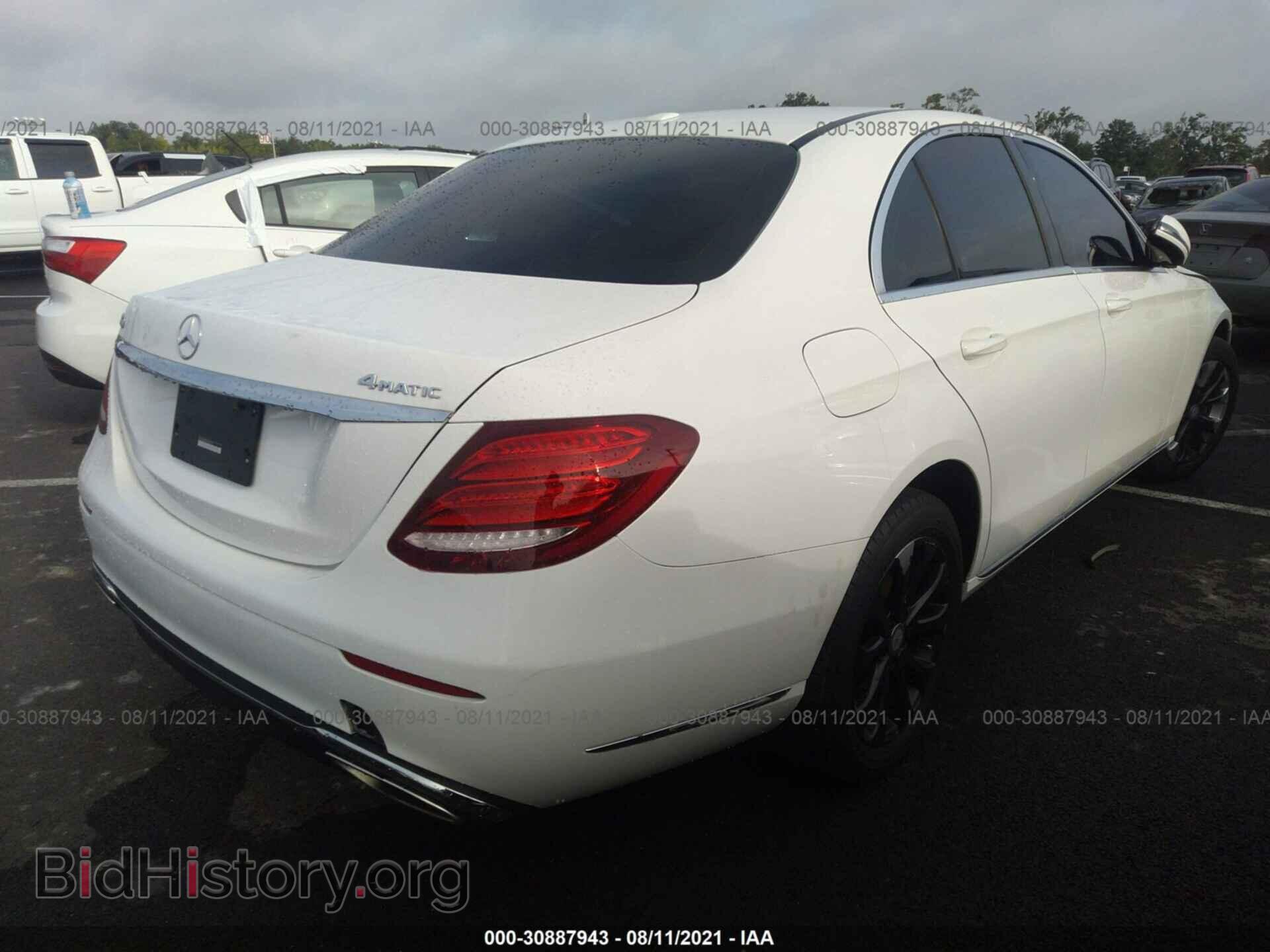 2017 MERCEDES-BENZ E-CLASS - VIN: WDDZF4KB9HA073472 - Фото 4