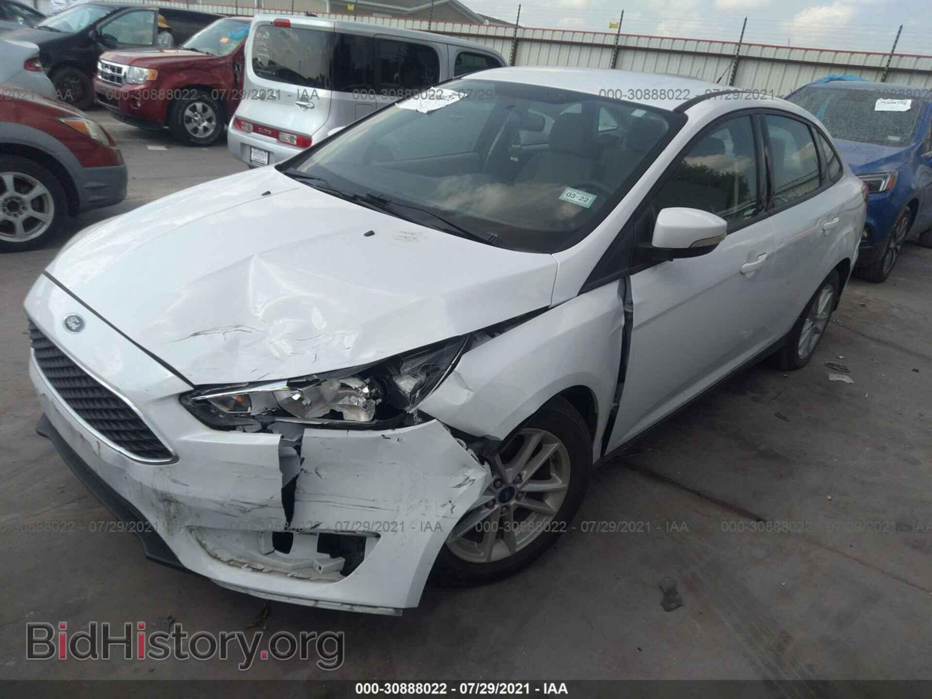 2016 FORD FOCUS - VIN: 1FADP3F27GL378936 - Photo 2