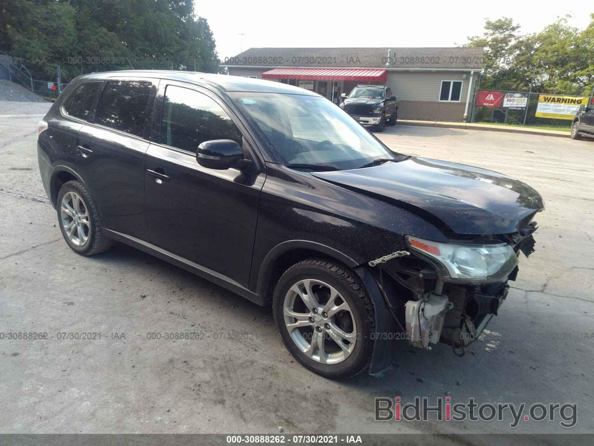 Photo JA4AZ3A32FZ004974 - MITSUBISHI OUTLANDER 2015