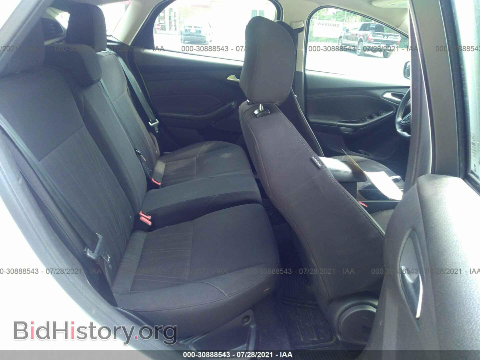 2016 FORD FOCUS - VIN: 1FADP3K26GL314392 - Фото 8
