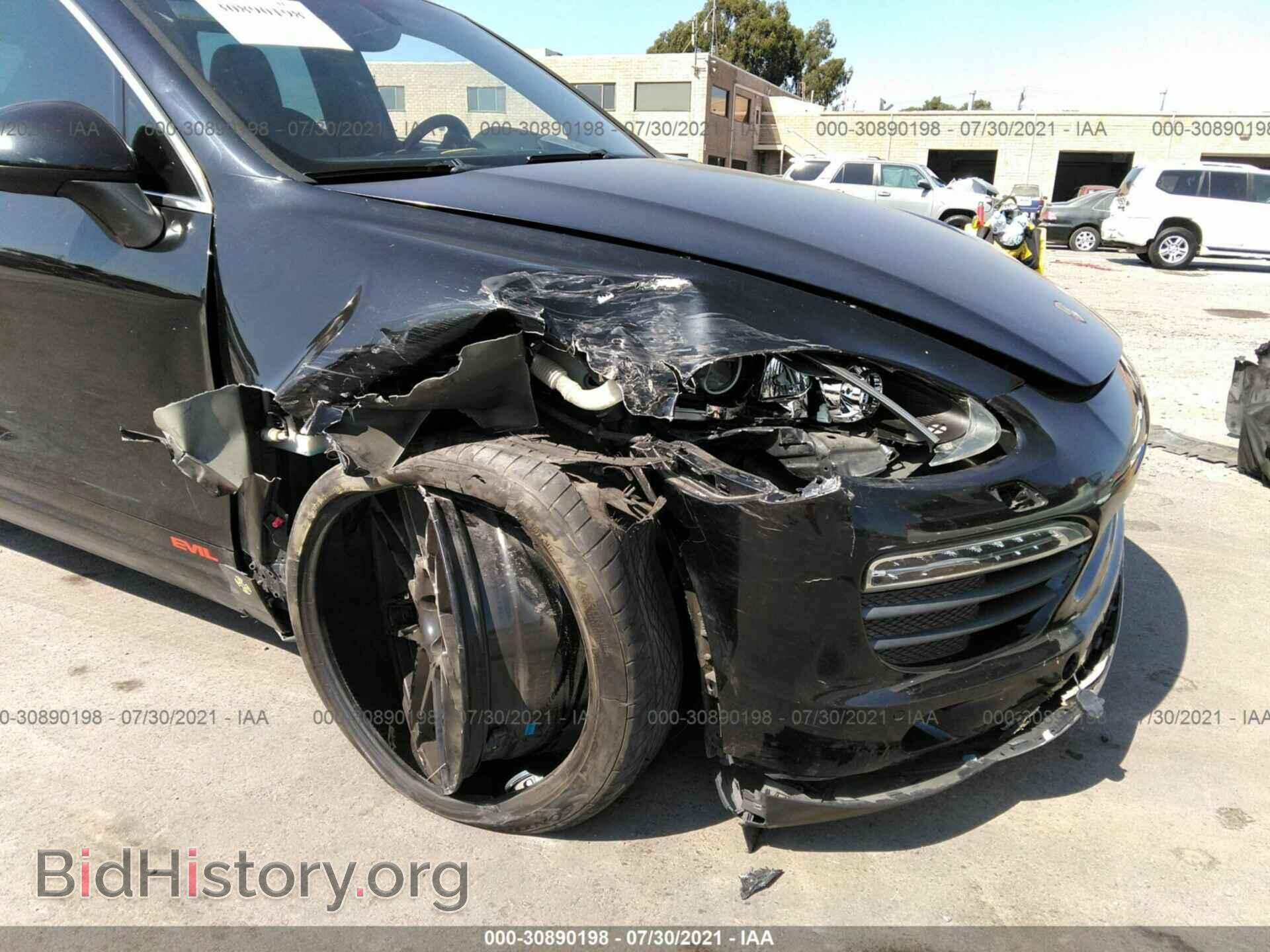 2012 PORSCHE CAYENNE - VIN: WP1AB2A2XCLA43739 - Photo 6
