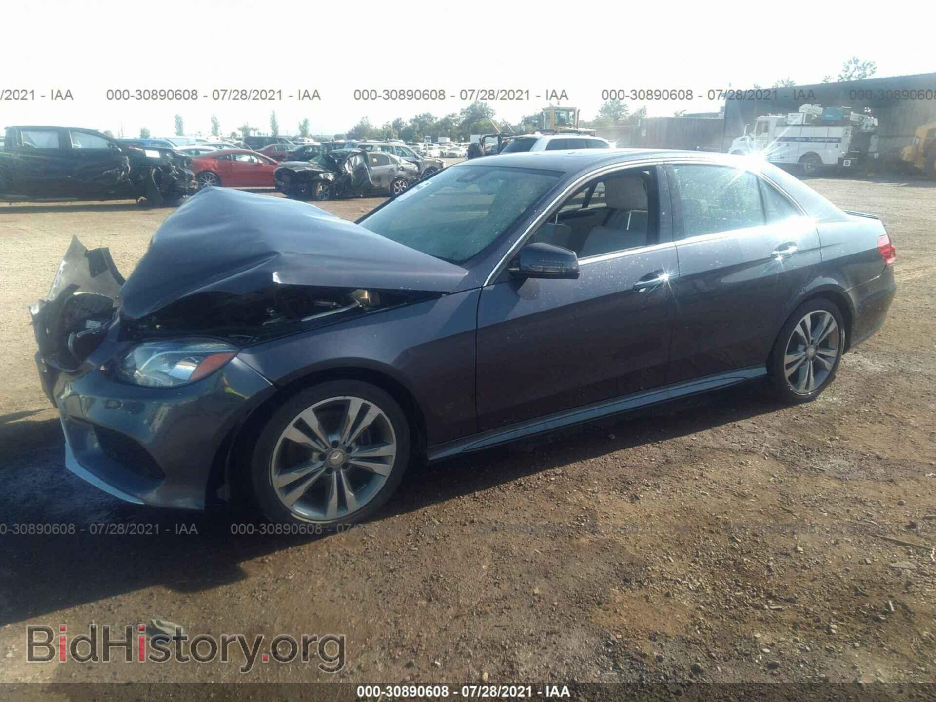 2015 MERCEDES-BENZ E-CLASS - VIN: WDDHF5KB2FB134444 - Фото 2