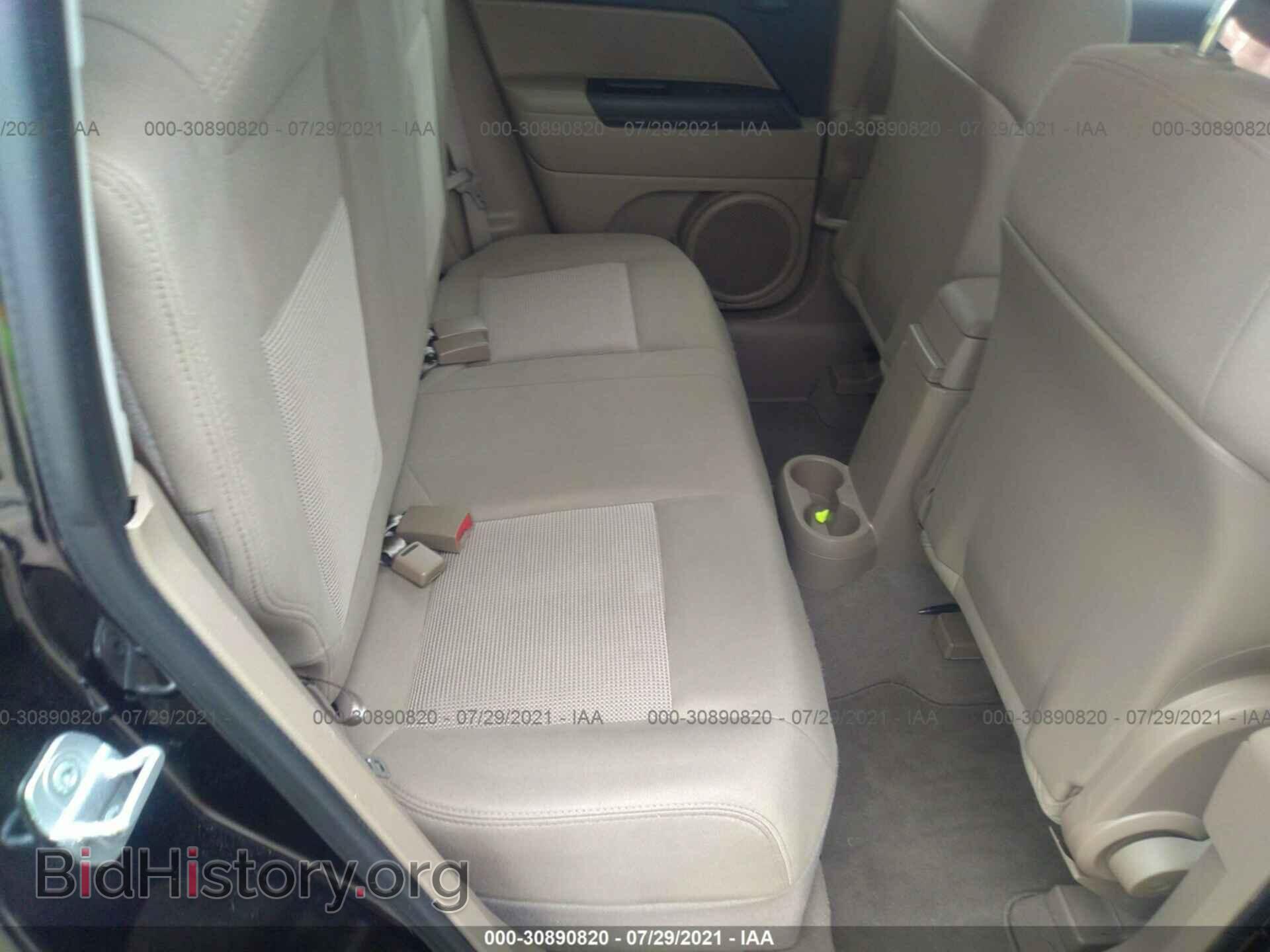2012 JEEP COMPASS - VIN: 1C4NJDEB2CD598948 - Photo 8