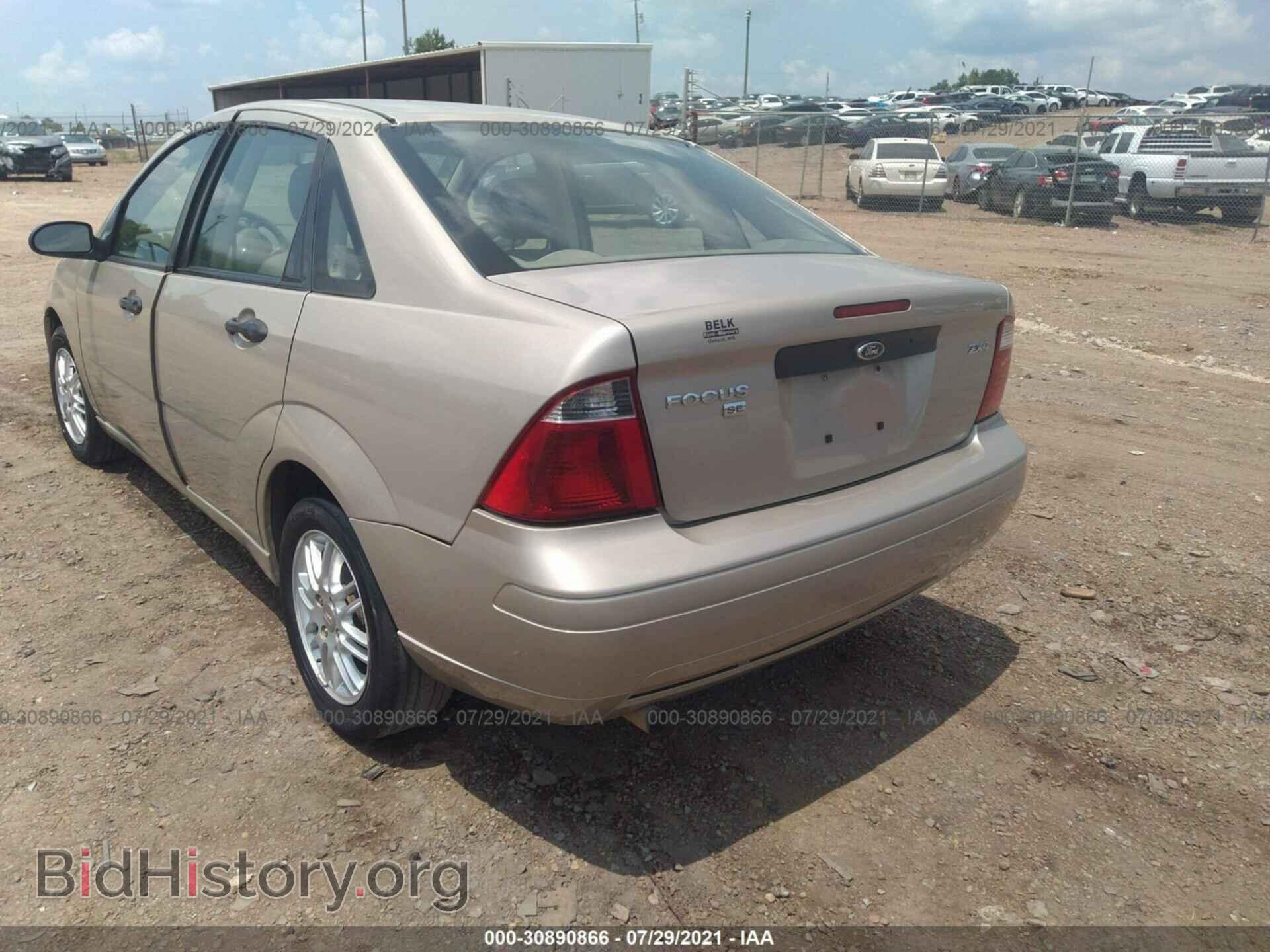 2006 FORD FOCUS - VIN: 1FAFP34N56W244297 - Фото 3