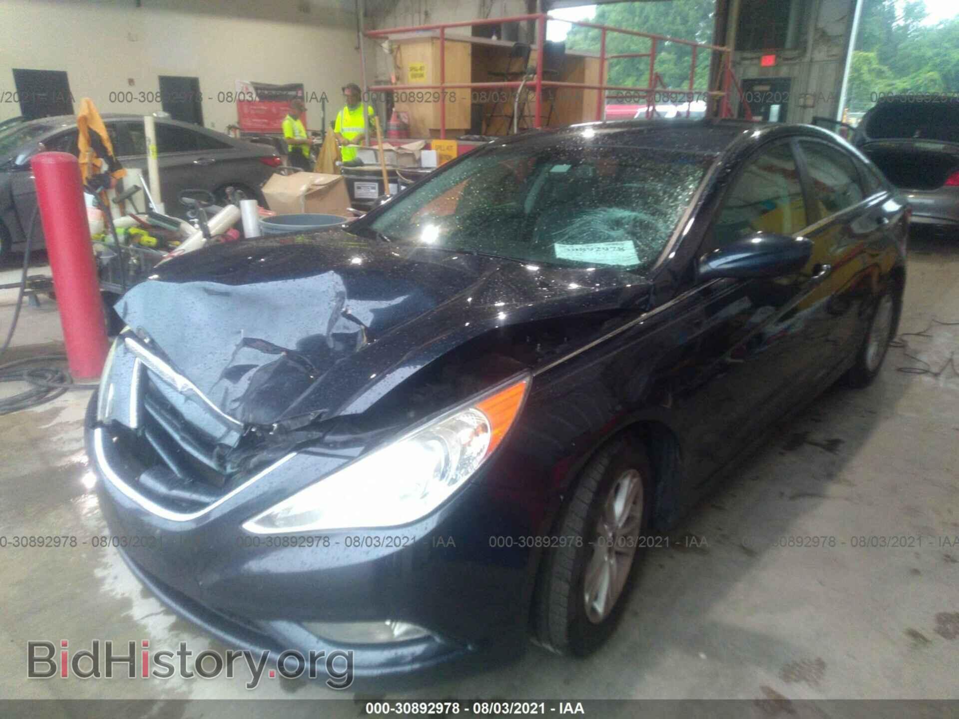 2013 HYUNDAI SONATA - VIN: 5NPEB4AC6DH693553 - Фото 2