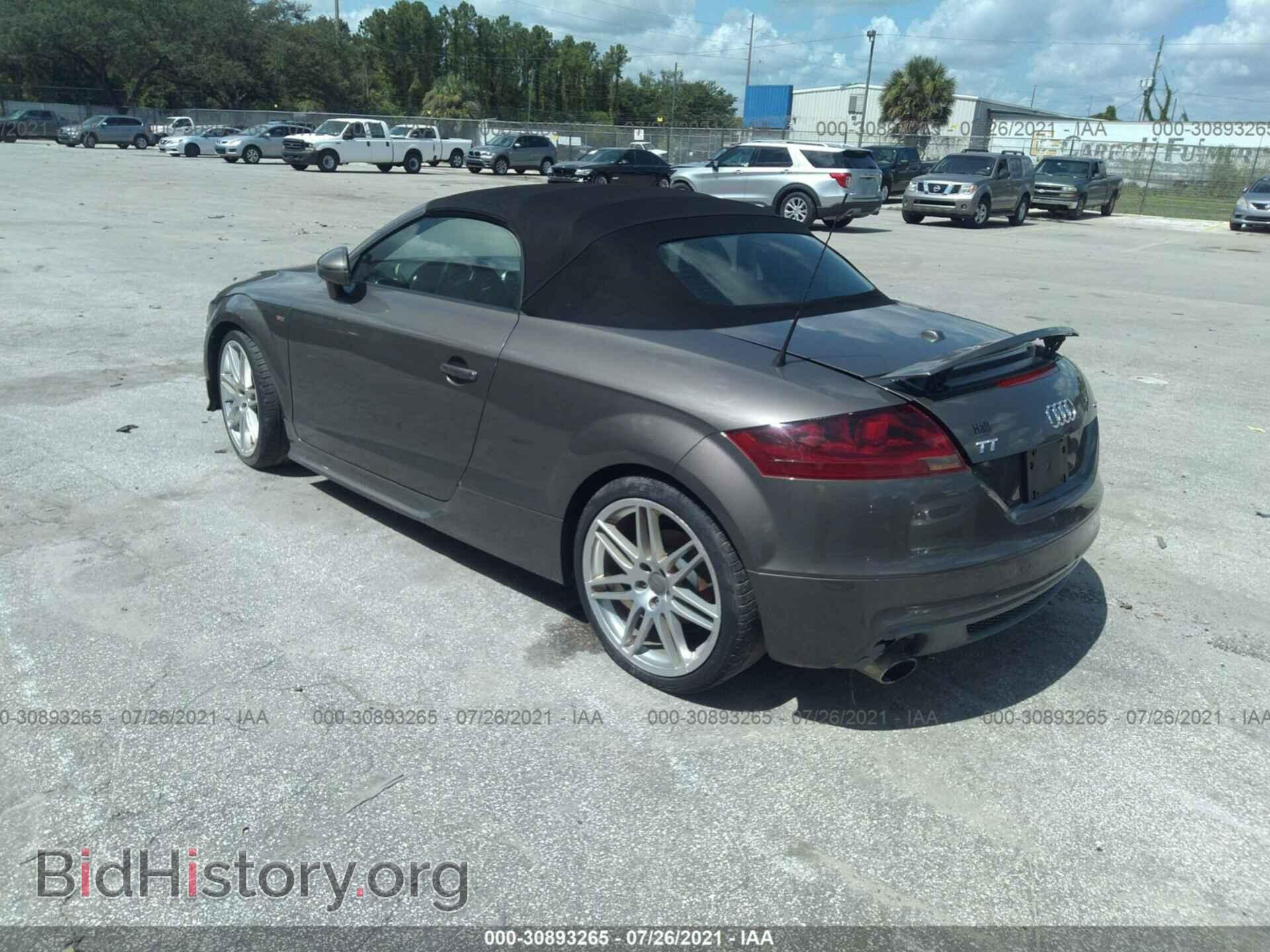 2011 AUDI TT - VIN: TRUSFAFK2B1016113 - Фото 3