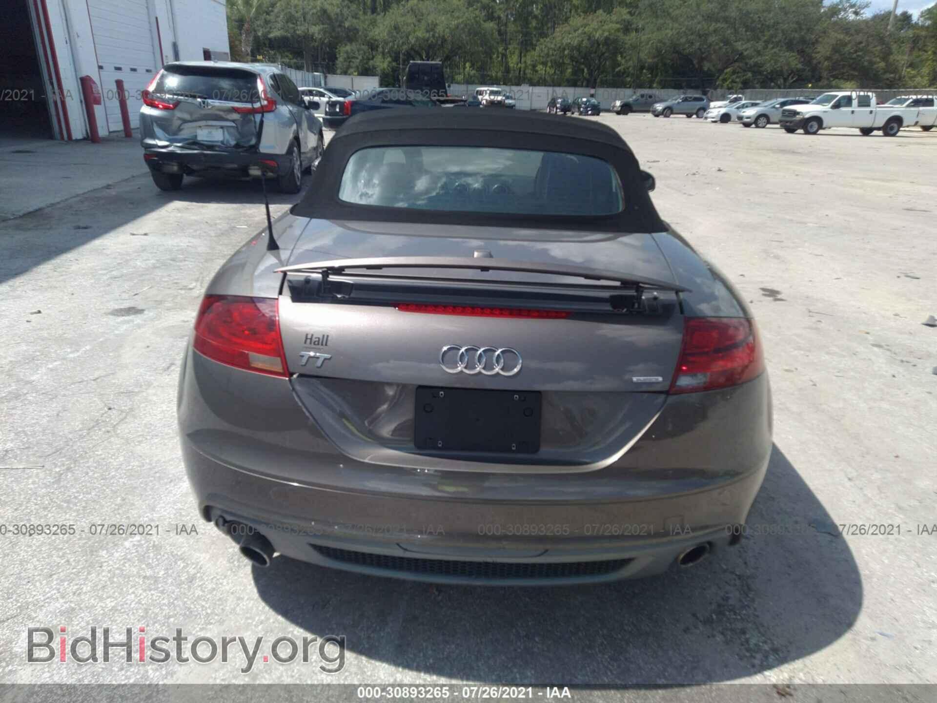 2011 AUDI TT - VIN: TRUSFAFK2B1016113 - Фото 8
